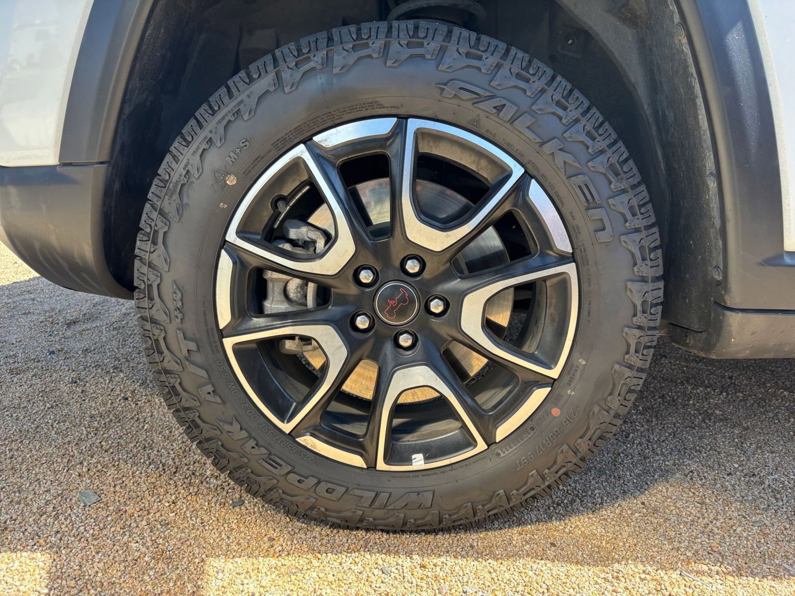 Thumbnail: 2025 Jeep Compass - 29