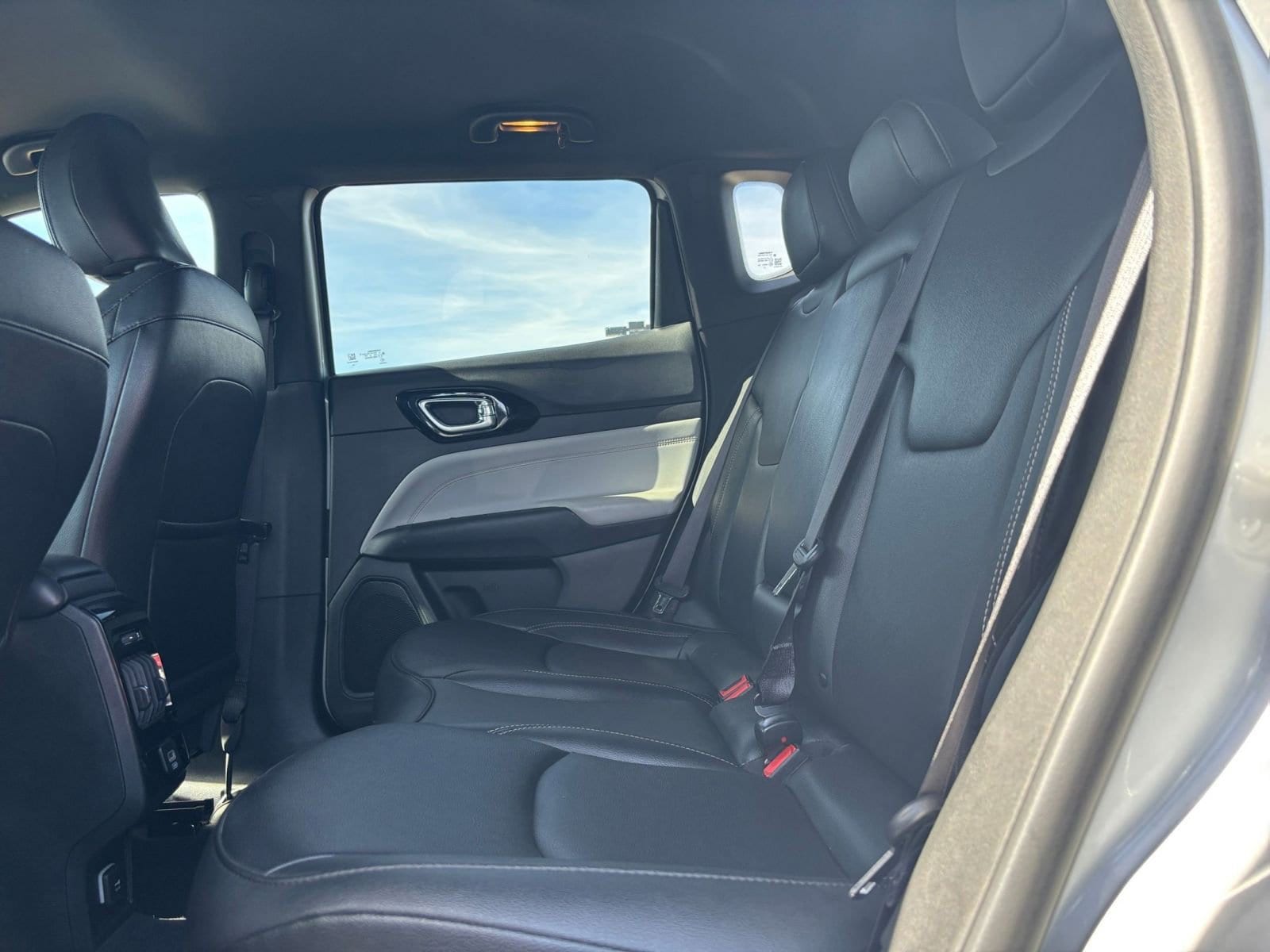 Thumbnail: 2025 Jeep Compass - 27