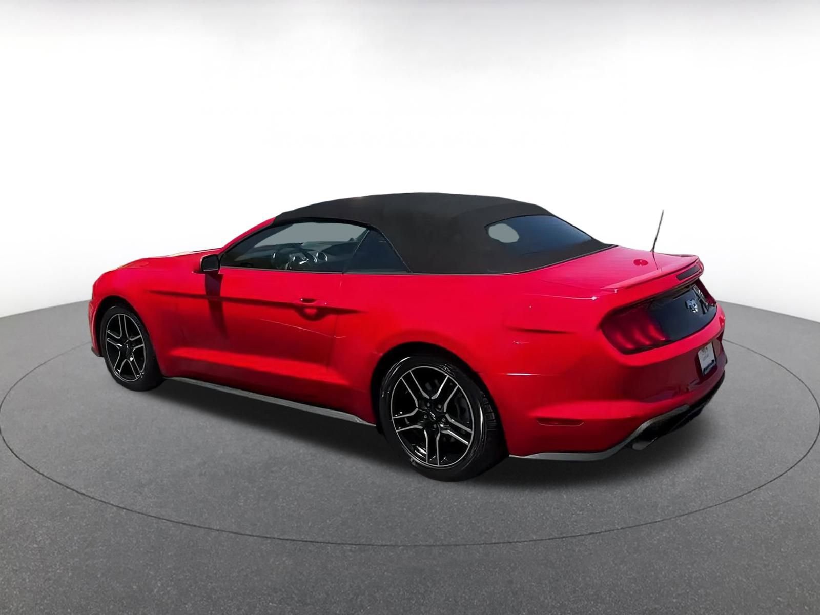 2023 Ford Mustang  13