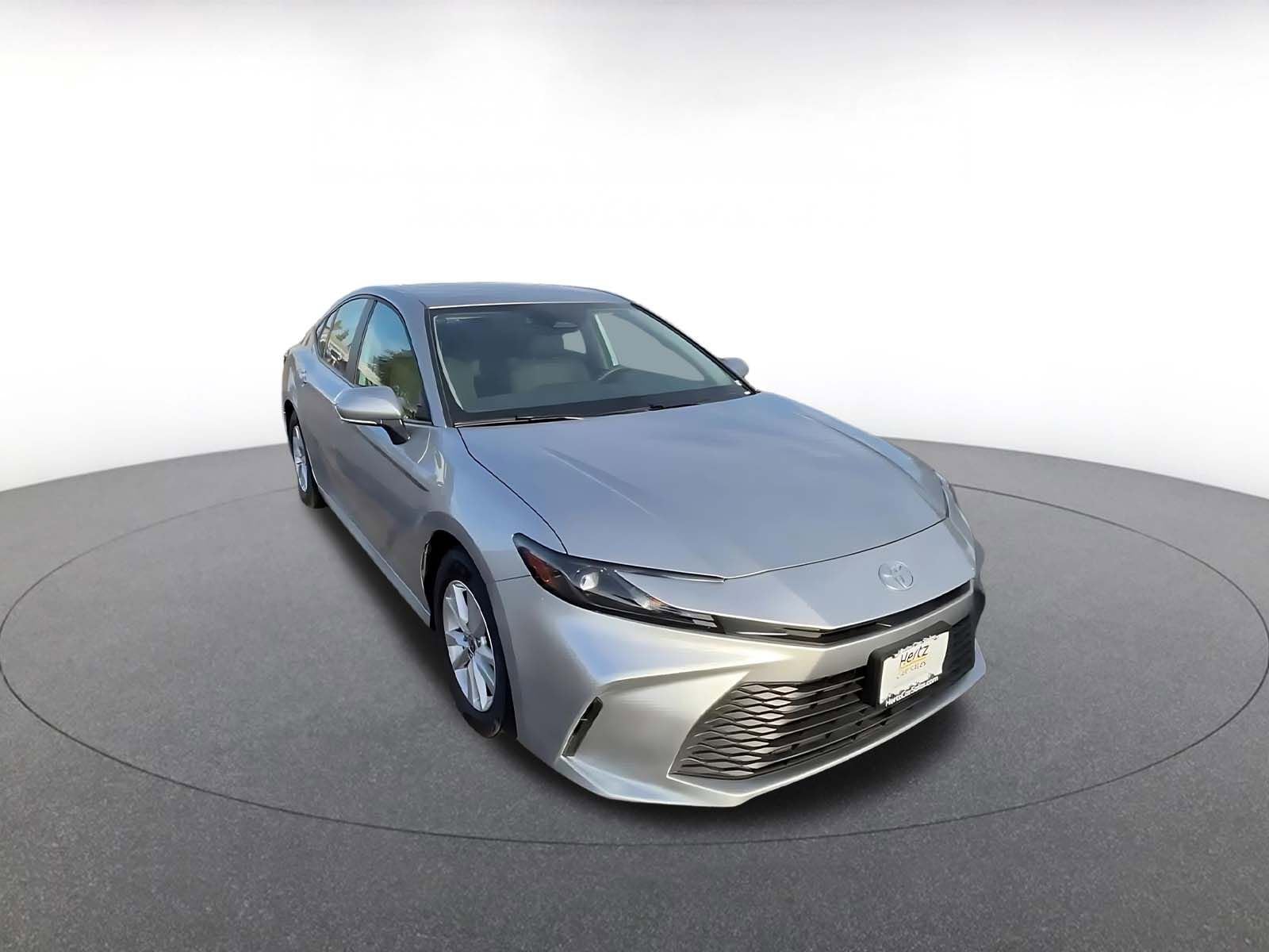 Thumbnail: 2025 Toyota Camry - 3