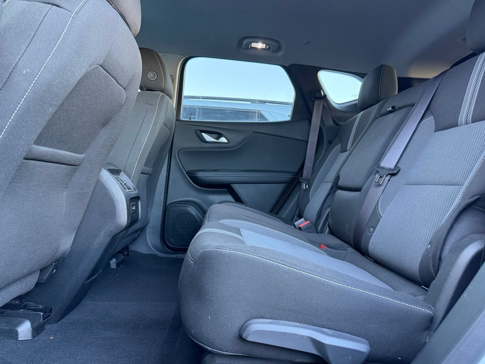 Thumbnail: 2025 Chevrolet Blazer - 27