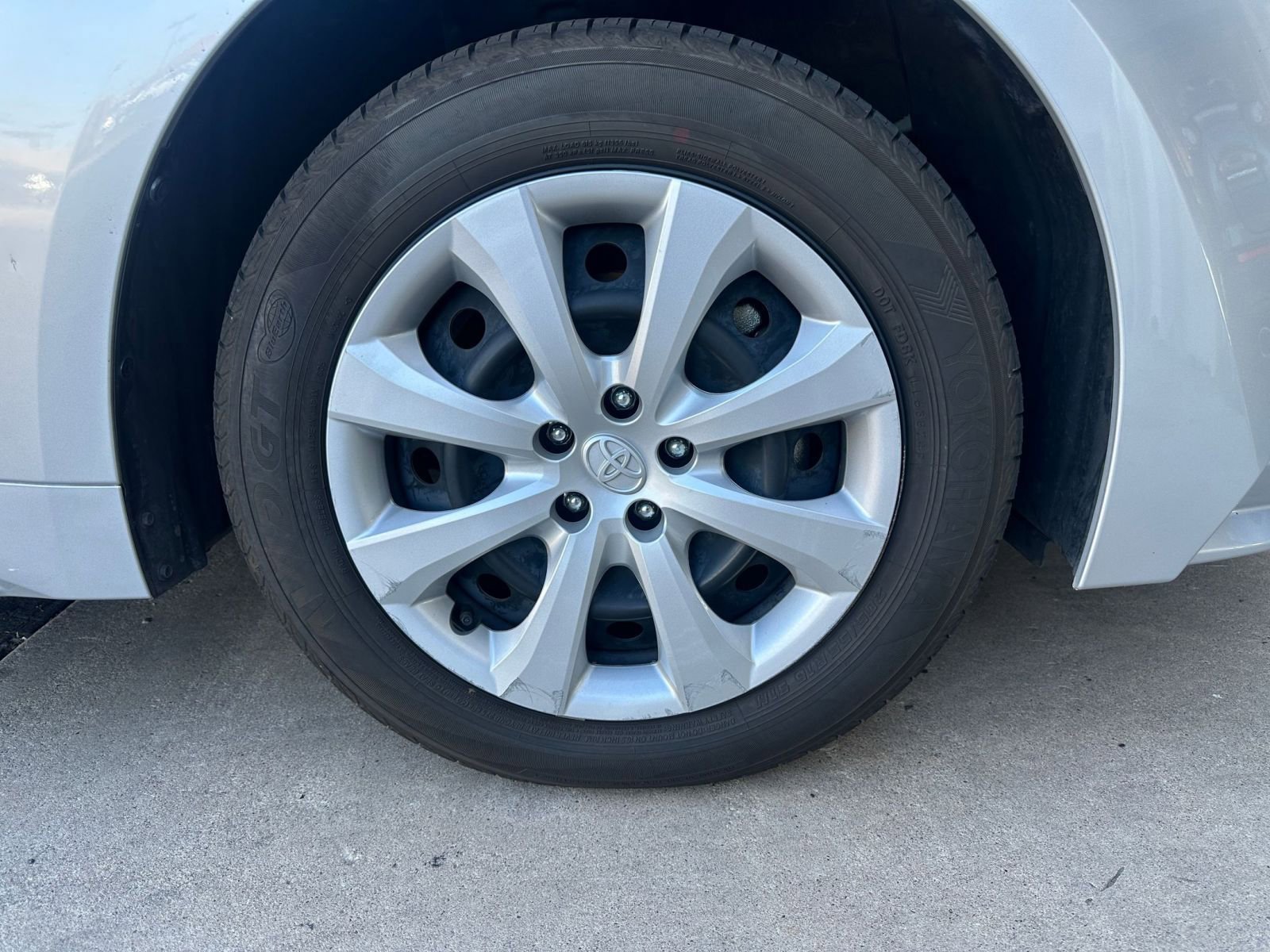 Thumbnail: 2025 Toyota Corolla - 28