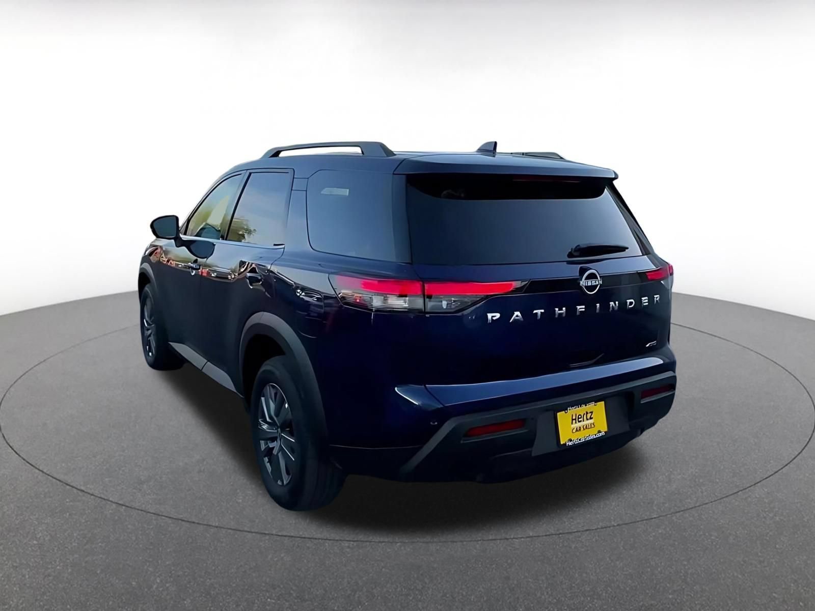 Thumbnail: 2025 Nissan Pathfinder - 10