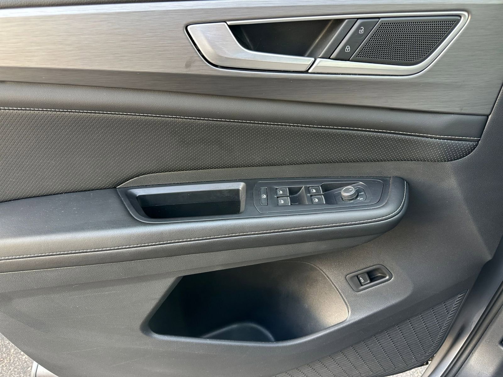 Thumbnail: 2024 Volkswagen Atlas - 20