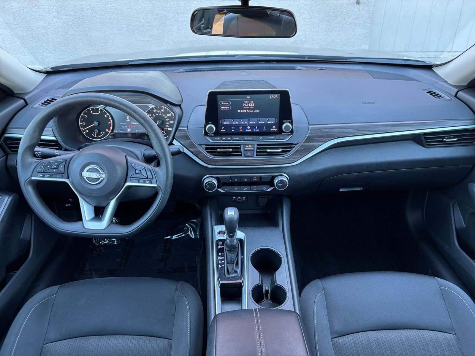 Thumbnail: 2025 Nissan Altima - 32