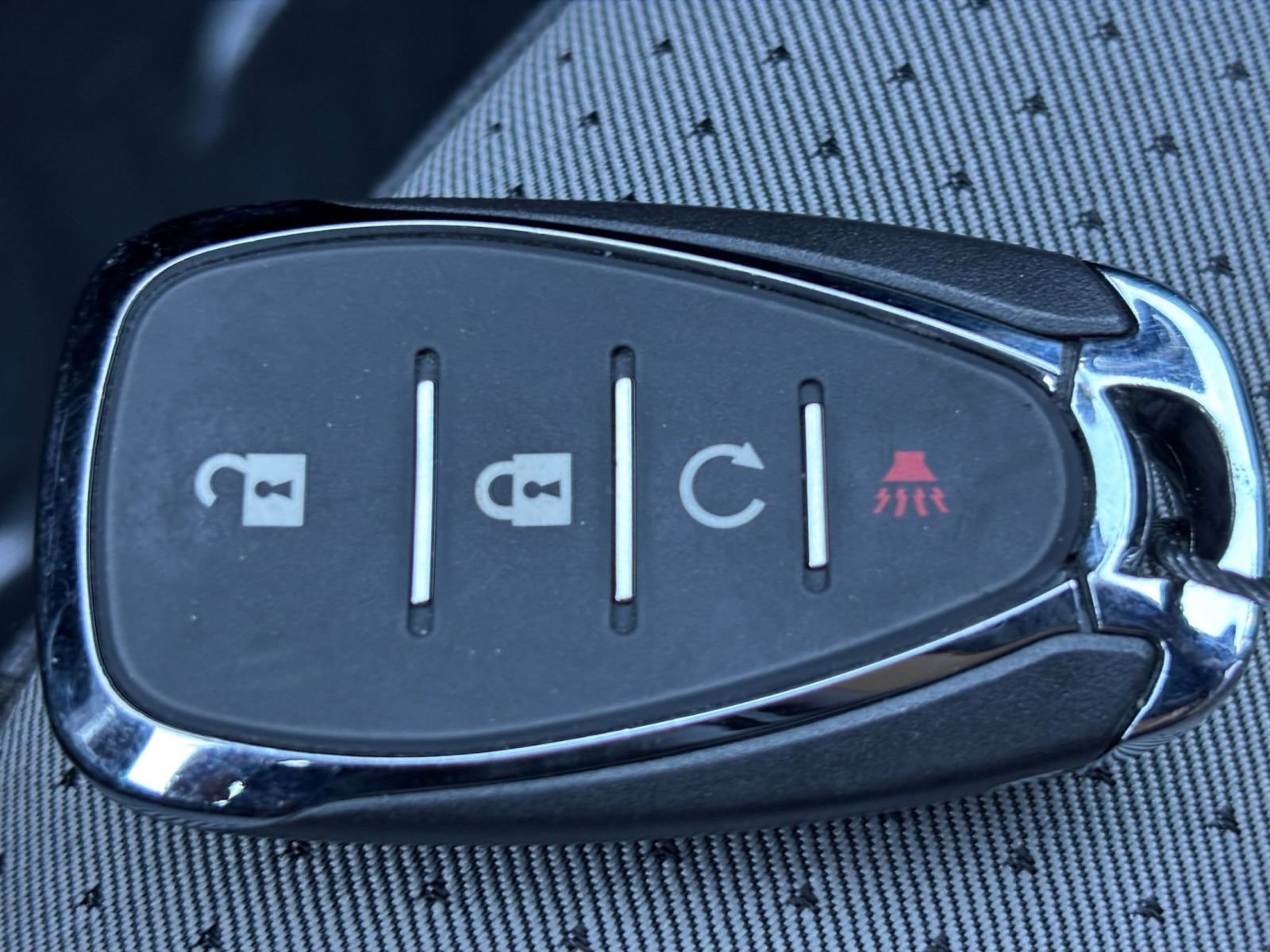 Thumbnail: 2025 Chevrolet Trax - 21