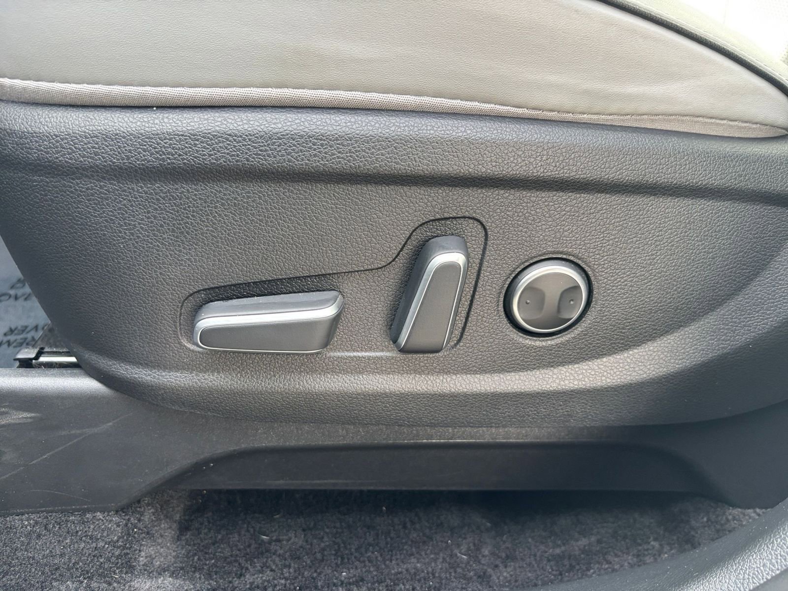 Thumbnail: 2025 Hyundai Palisade - 23