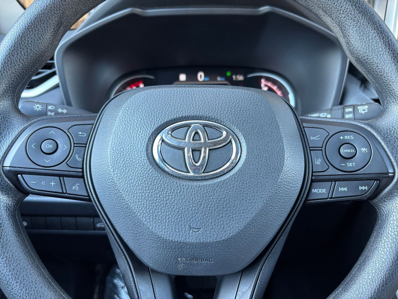 Thumbnail: 2025 Toyota RAV4 - 30