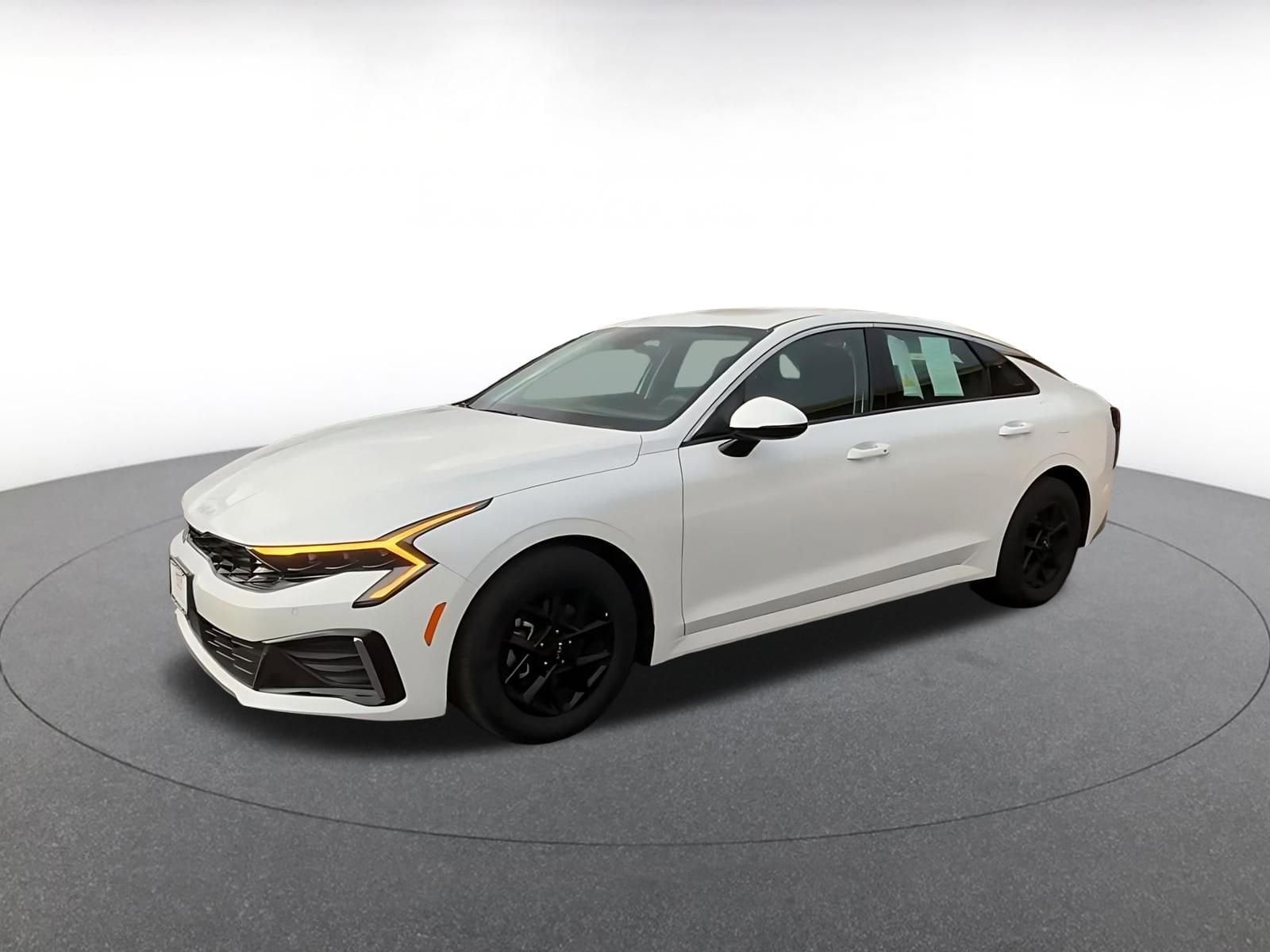 Thumbnail: 2025 Kia K5 - 8