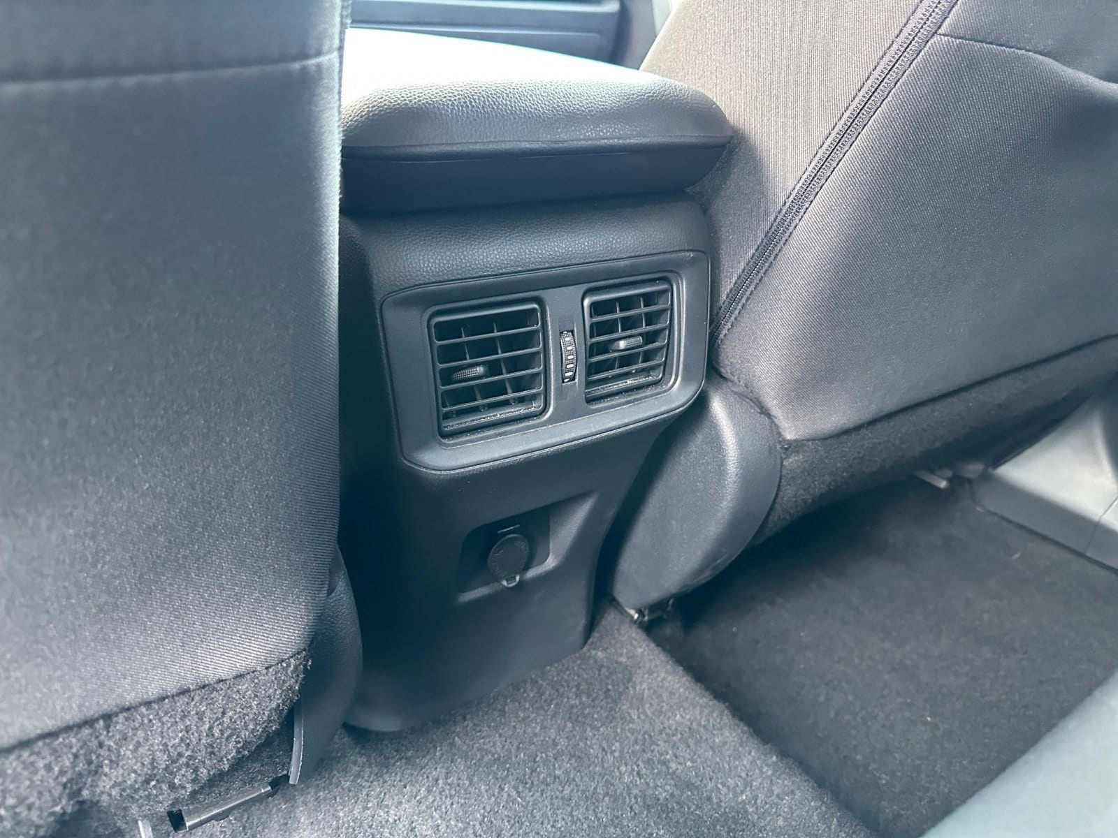 Thumbnail: 2025 Toyota RAV4 - 23