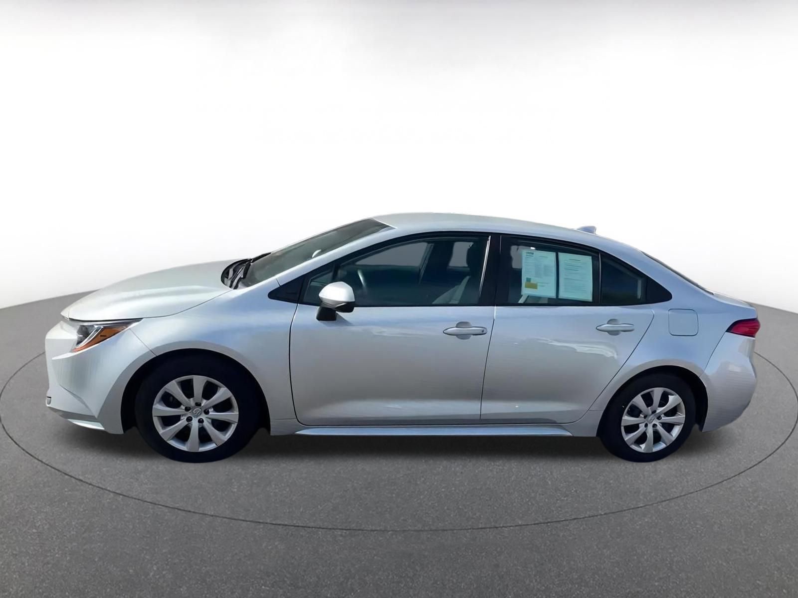 Thumbnail: 2025 Toyota Corolla - 9