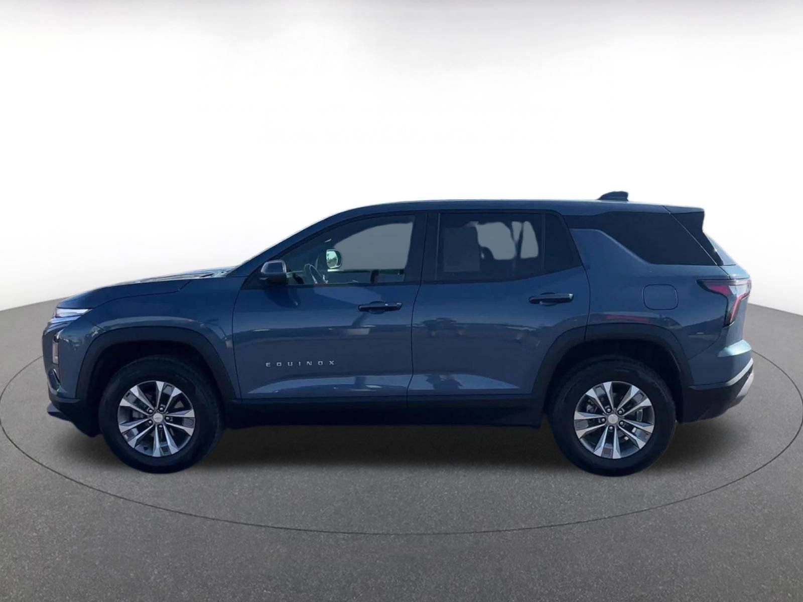 Thumbnail: 2025 Chevrolet Equinox - 9