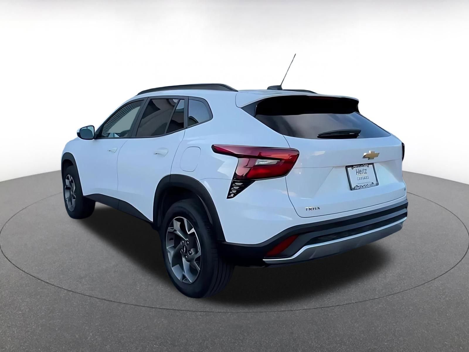 Thumbnail: 2025 Chevrolet Trax - 11