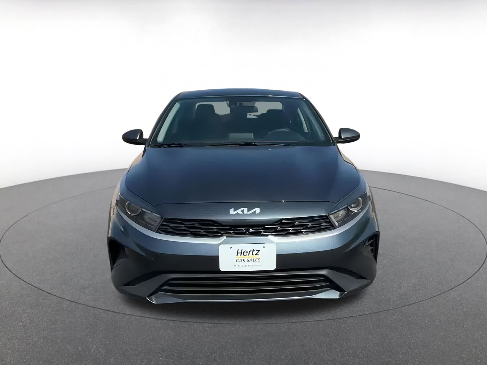 Thumbnail: 2023 Kia Forte - 4