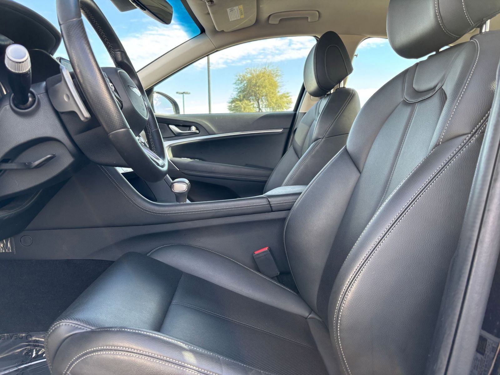 Thumbnail: 2025 Genesis G70 - 29