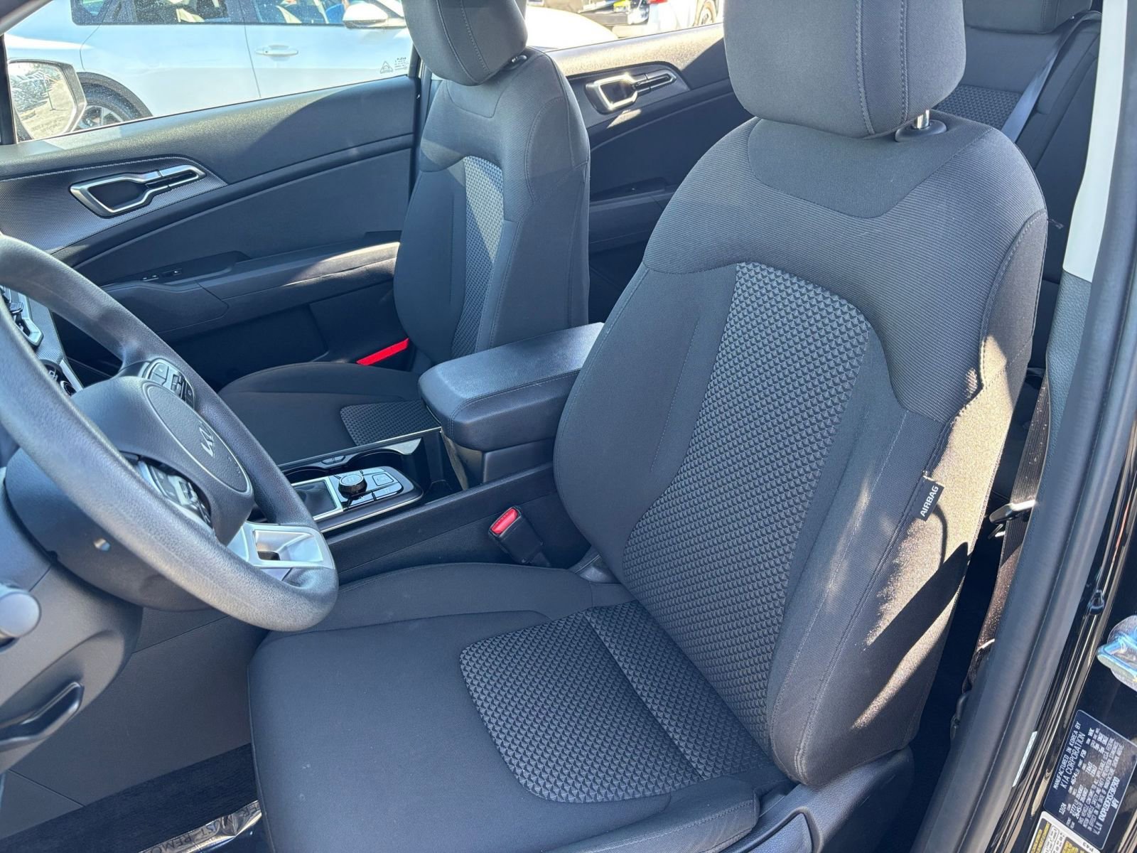 Thumbnail: 2025 Kia Sportage - 35