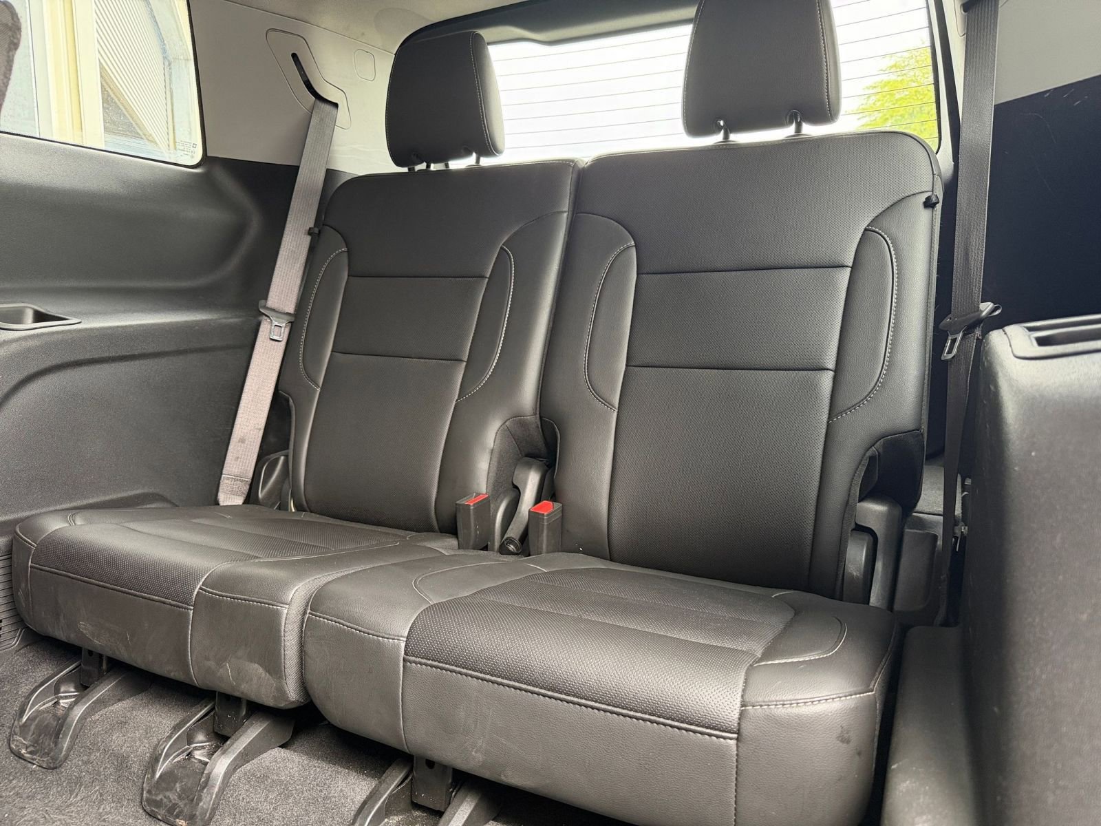 Thumbnail: 2023 GMC Acadia - 31