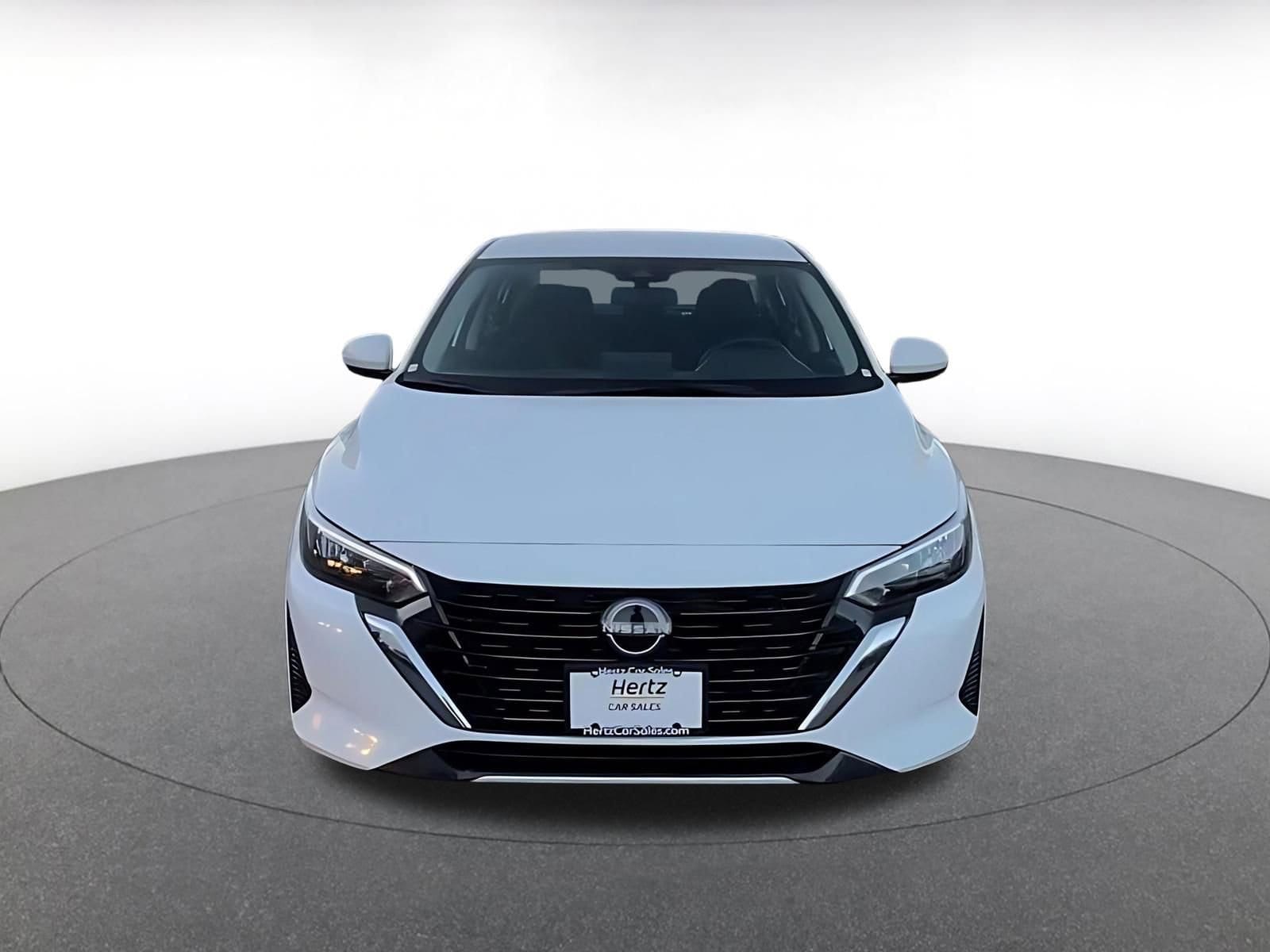 Thumbnail: 2025 Nissan Sentra - 4