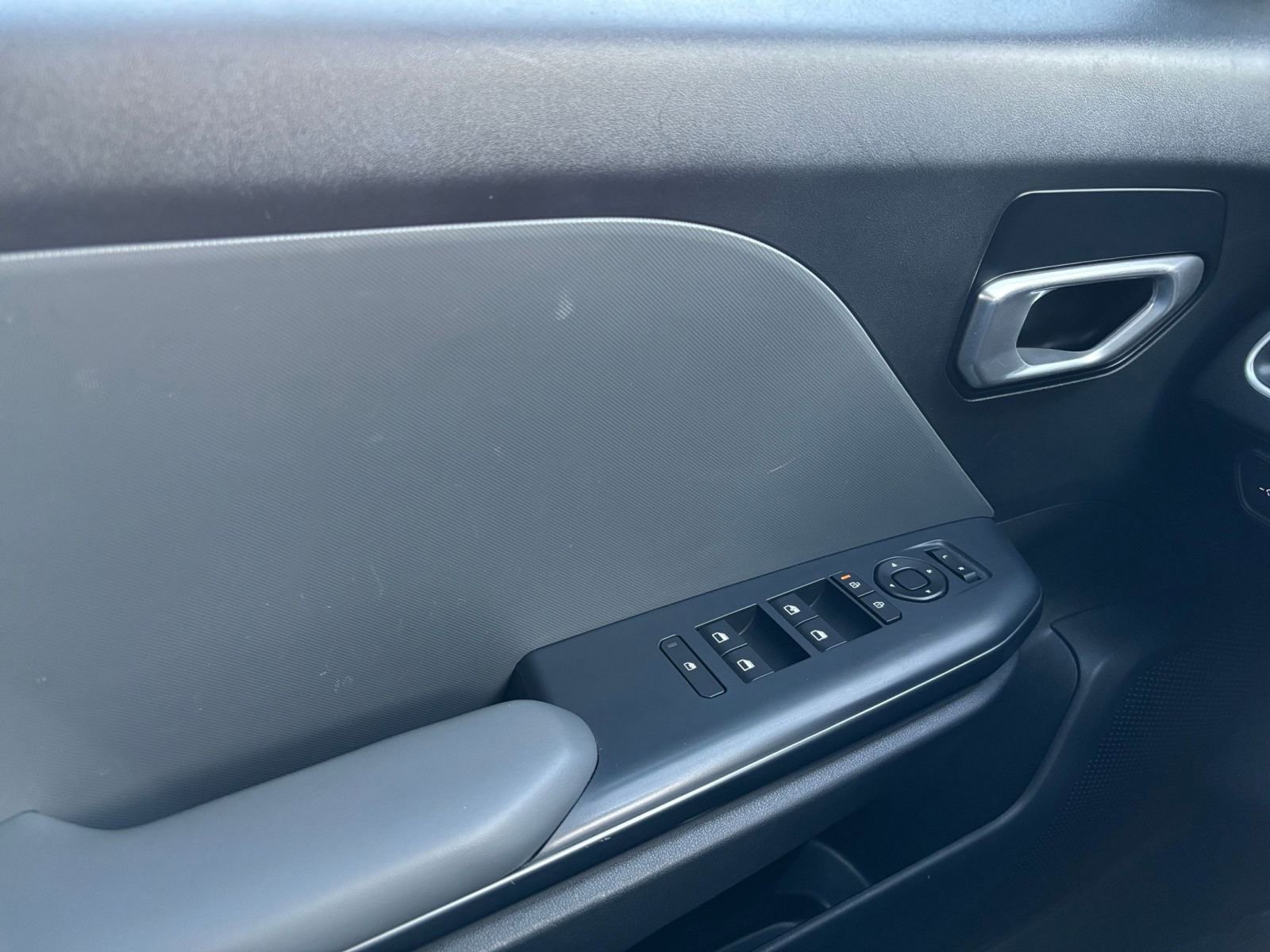 Thumbnail: 2025 Kia K4 - 18