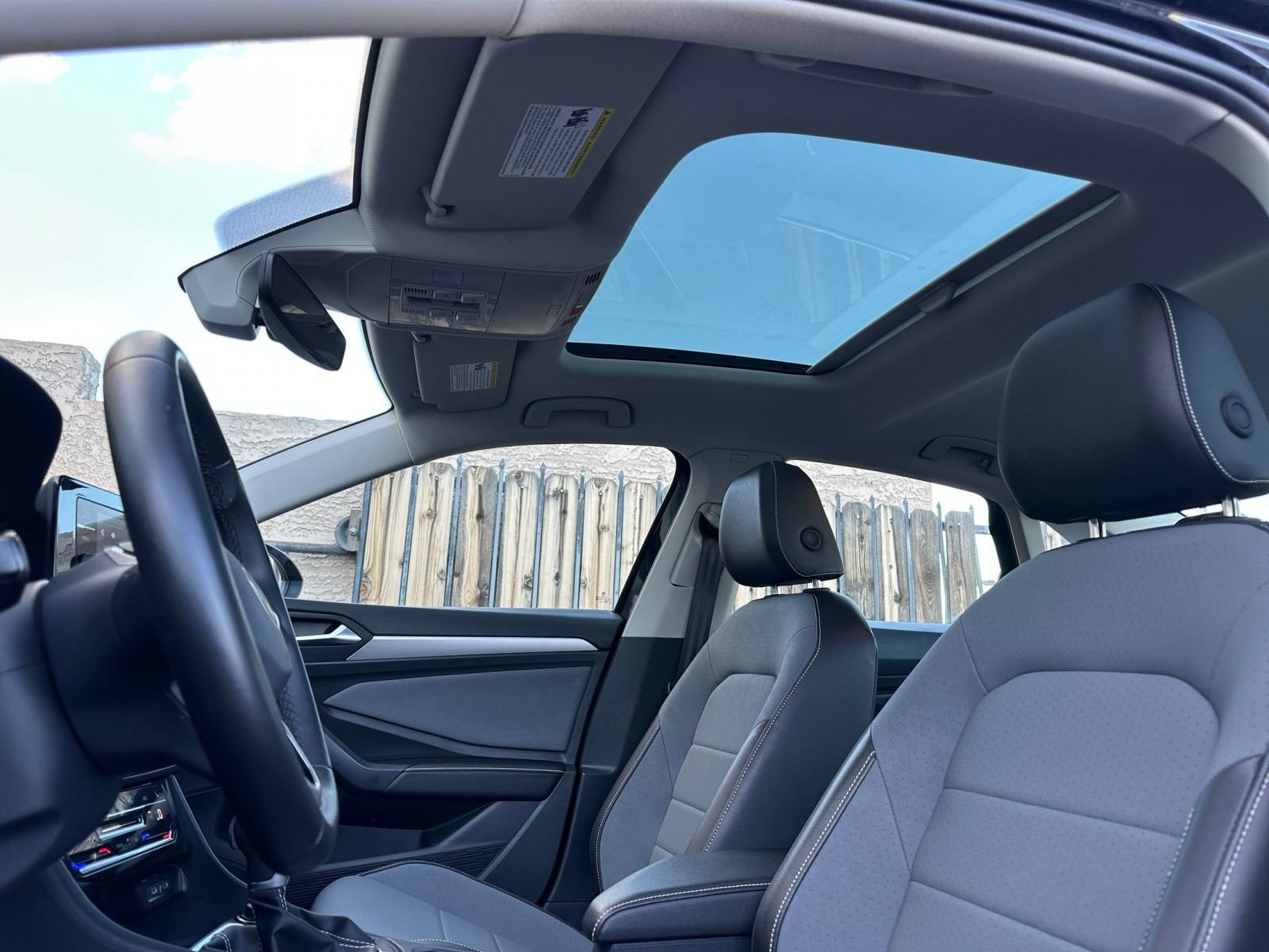 Thumbnail: 2025 Volkswagen Jetta - 22