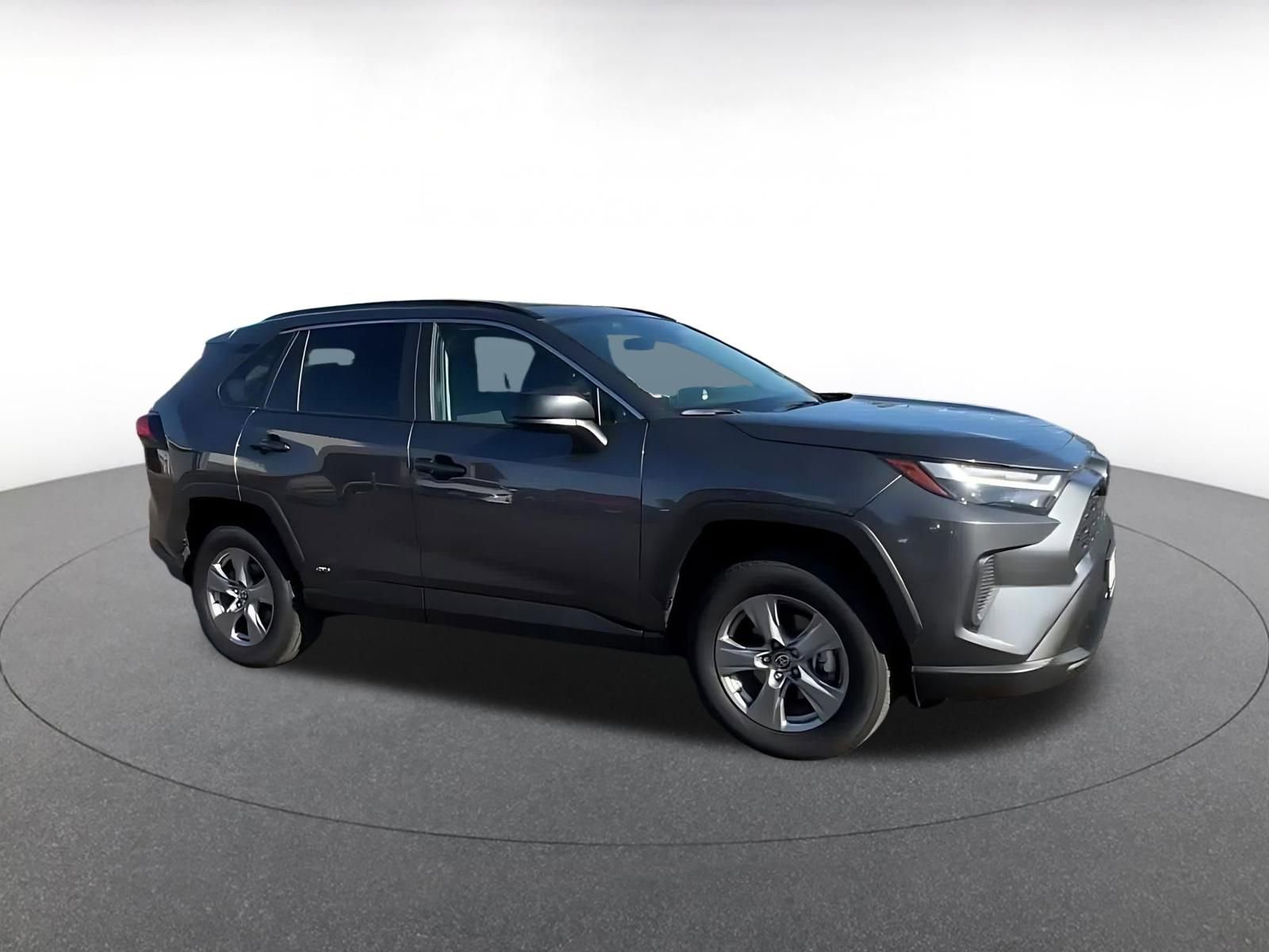 Thumbnail: 2025 Toyota RAV4 - 2