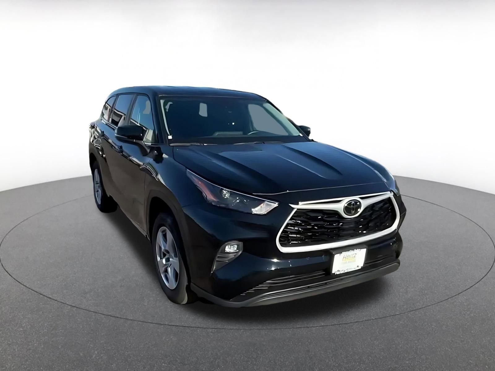 Thumbnail: 2025 Toyota Highlander - 3