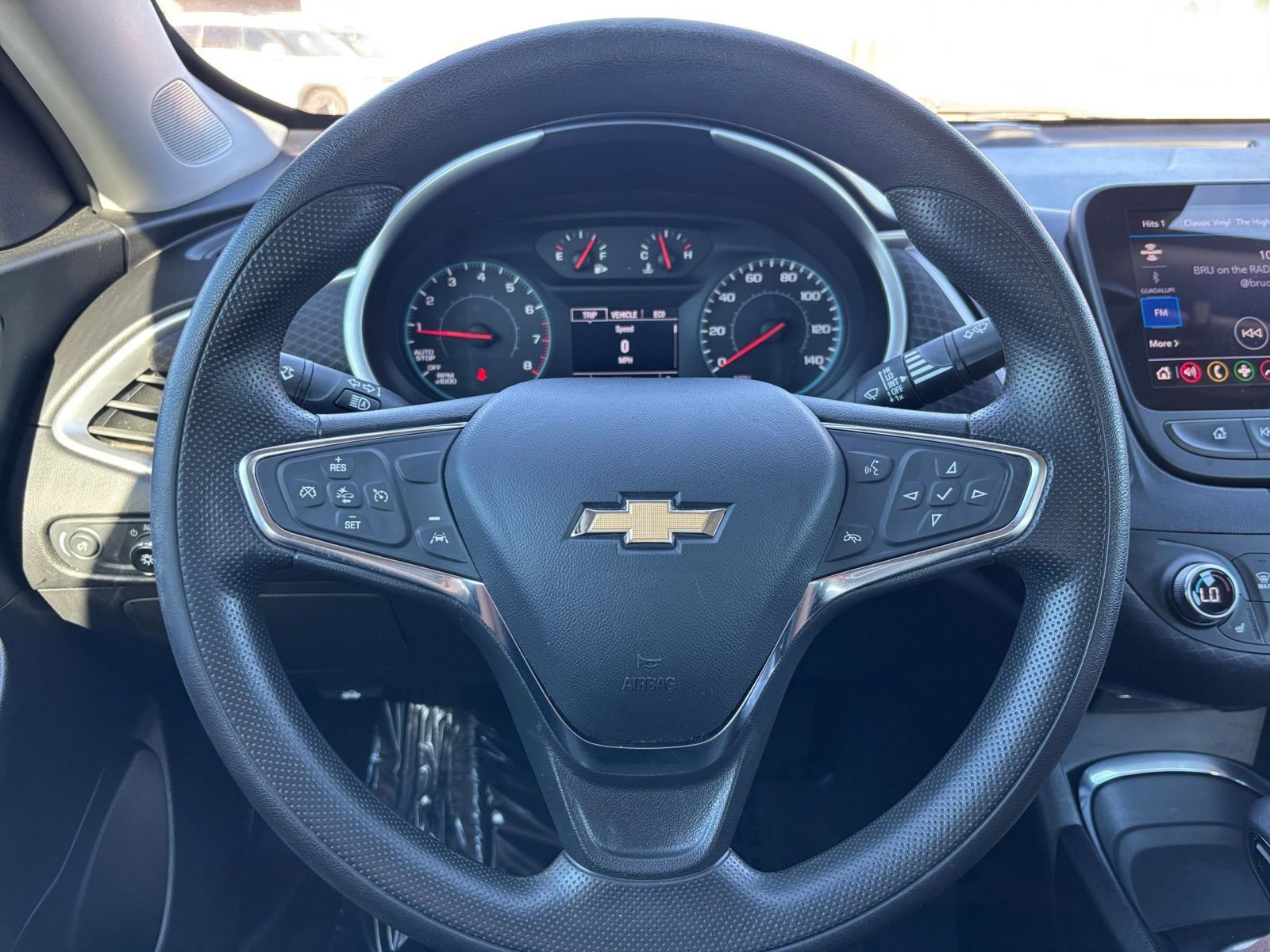 Thumbnail: 2023 Chevrolet Malibu - 28