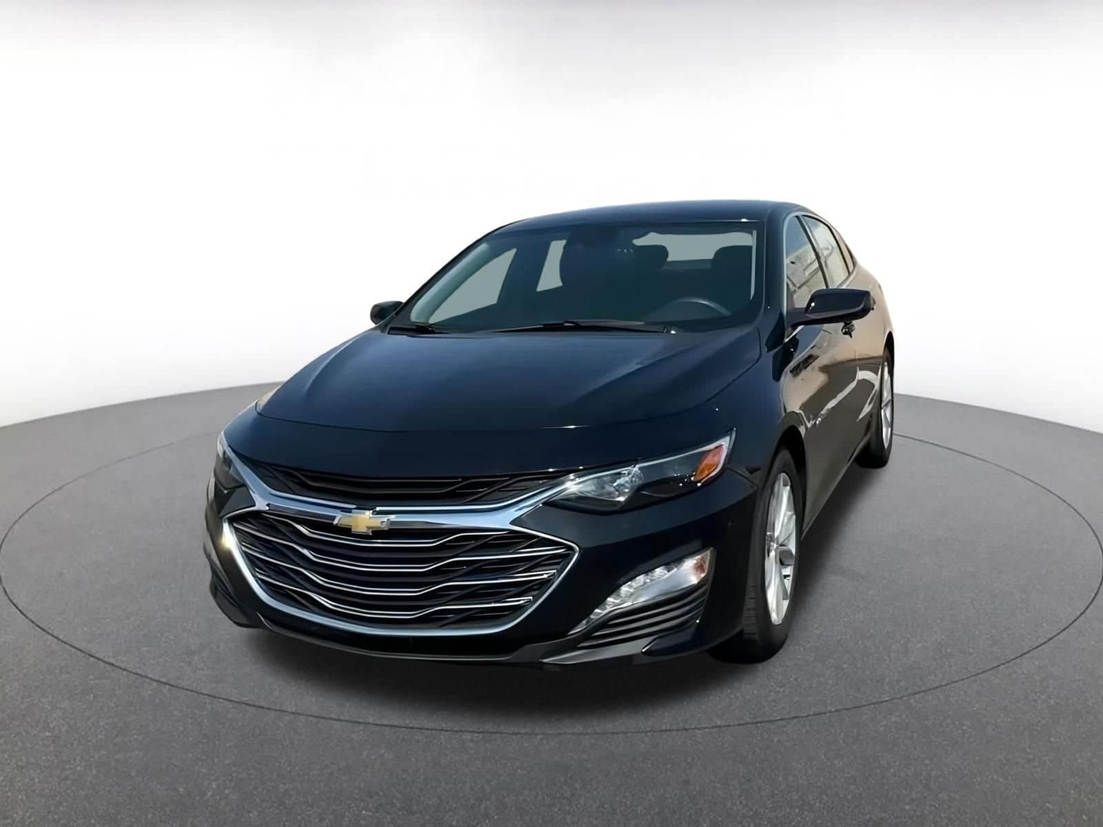 Thumbnail: 2023 Chevrolet Malibu - 7