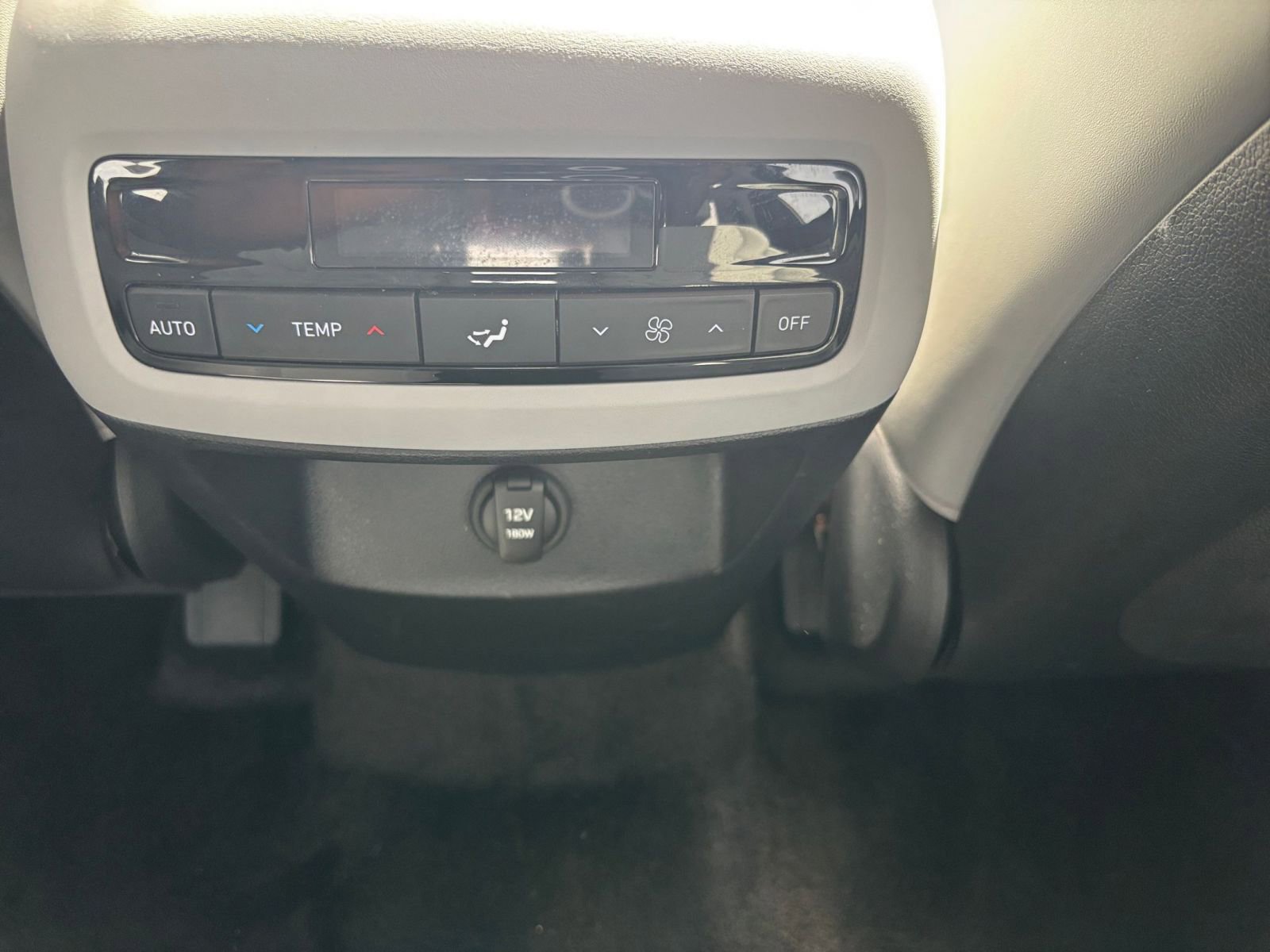 Thumbnail: 2025 Hyundai Palisade - 25