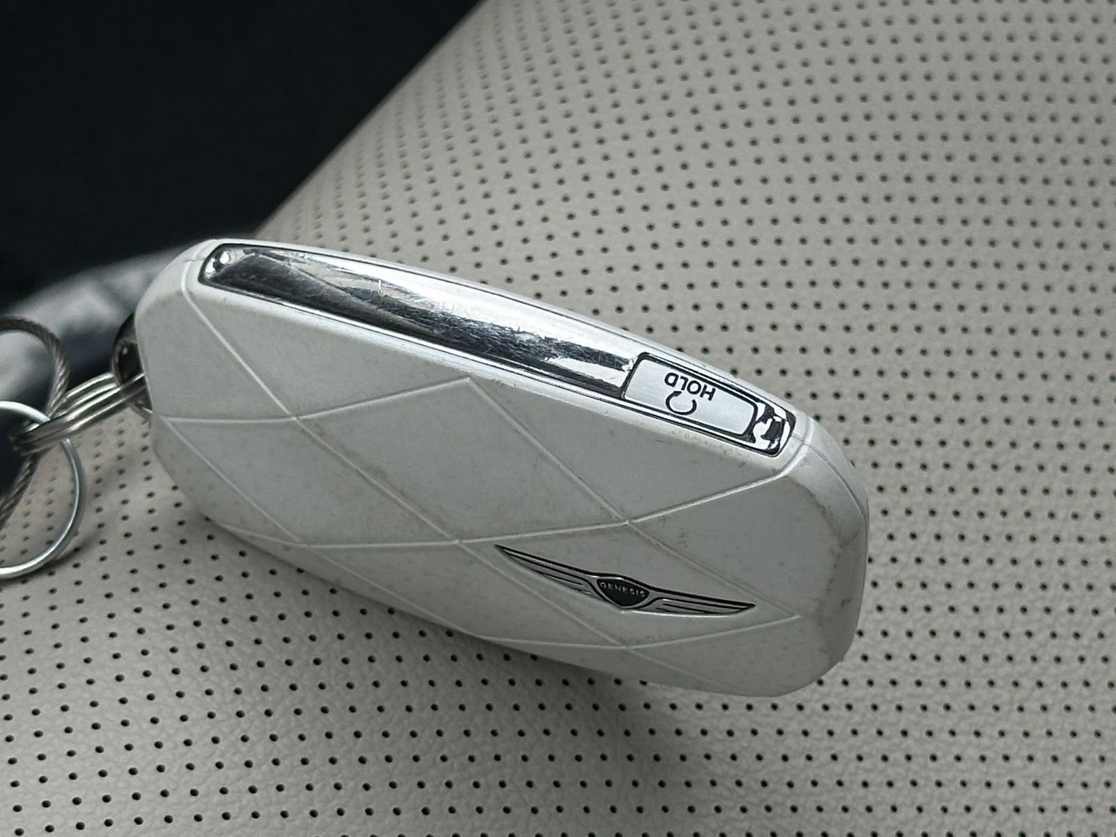 Thumbnail: 2025 Genesis G70 - 25