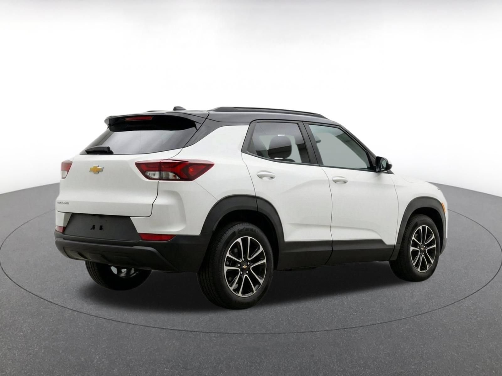 Thumbnail: 2025 Chevrolet TrailBlazer - 10