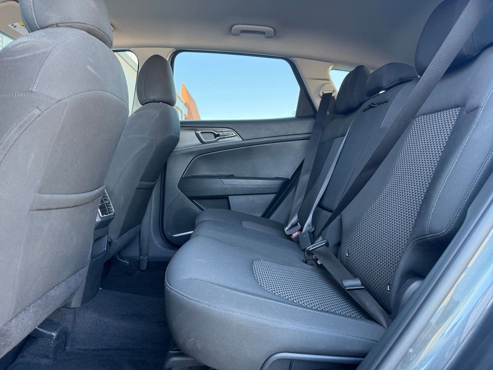 Thumbnail: 2025 Kia Sportage - 24