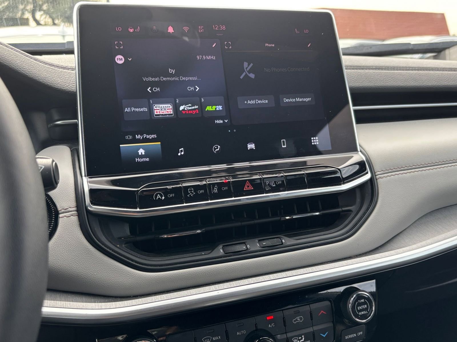 Thumbnail: 2025 Jeep Compass - 20