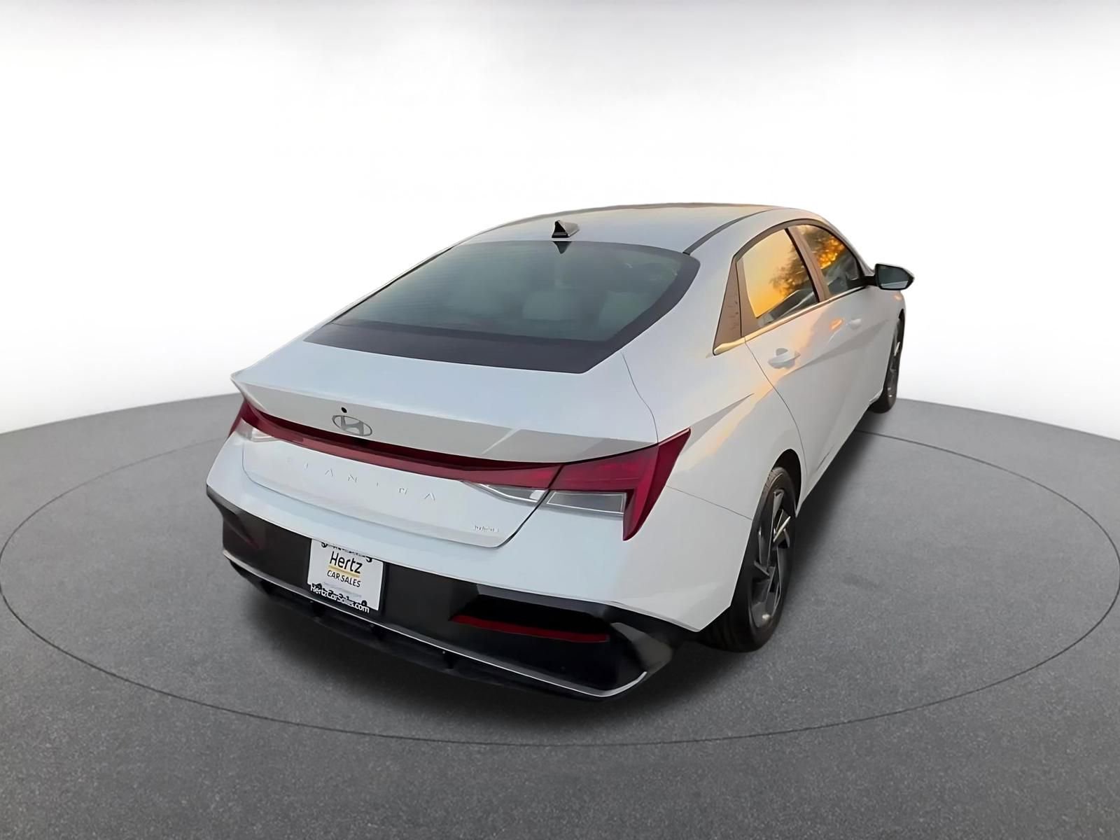 Thumbnail: 2025 Hyundai Elantra - 14