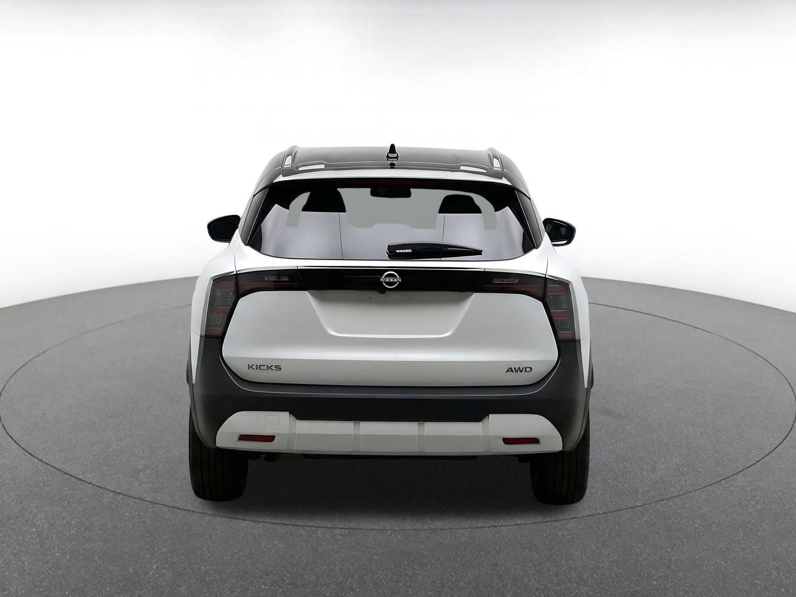 Thumbnail: 2026 Nissan Kicks - 8