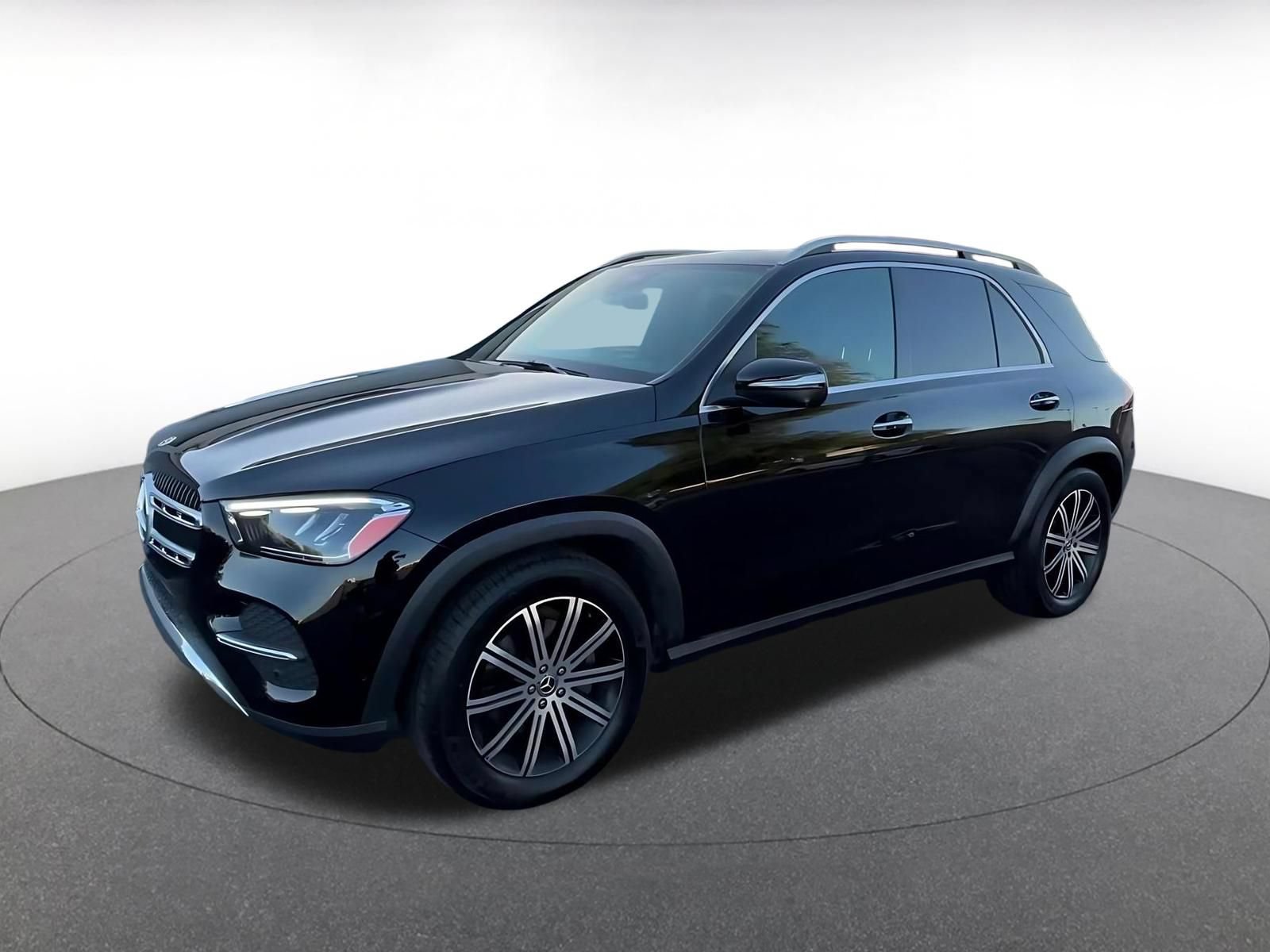 Thumbnail: 2026 Mercedes-Benz GLE - 8