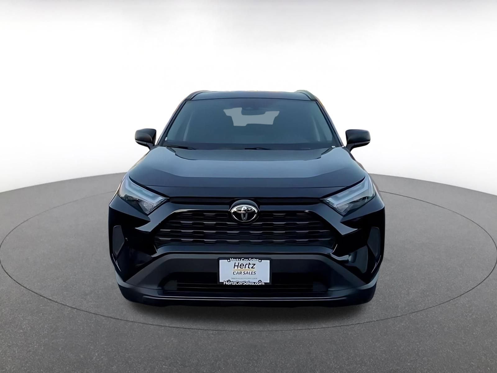 Thumbnail: 2025 Toyota RAV4 - 4