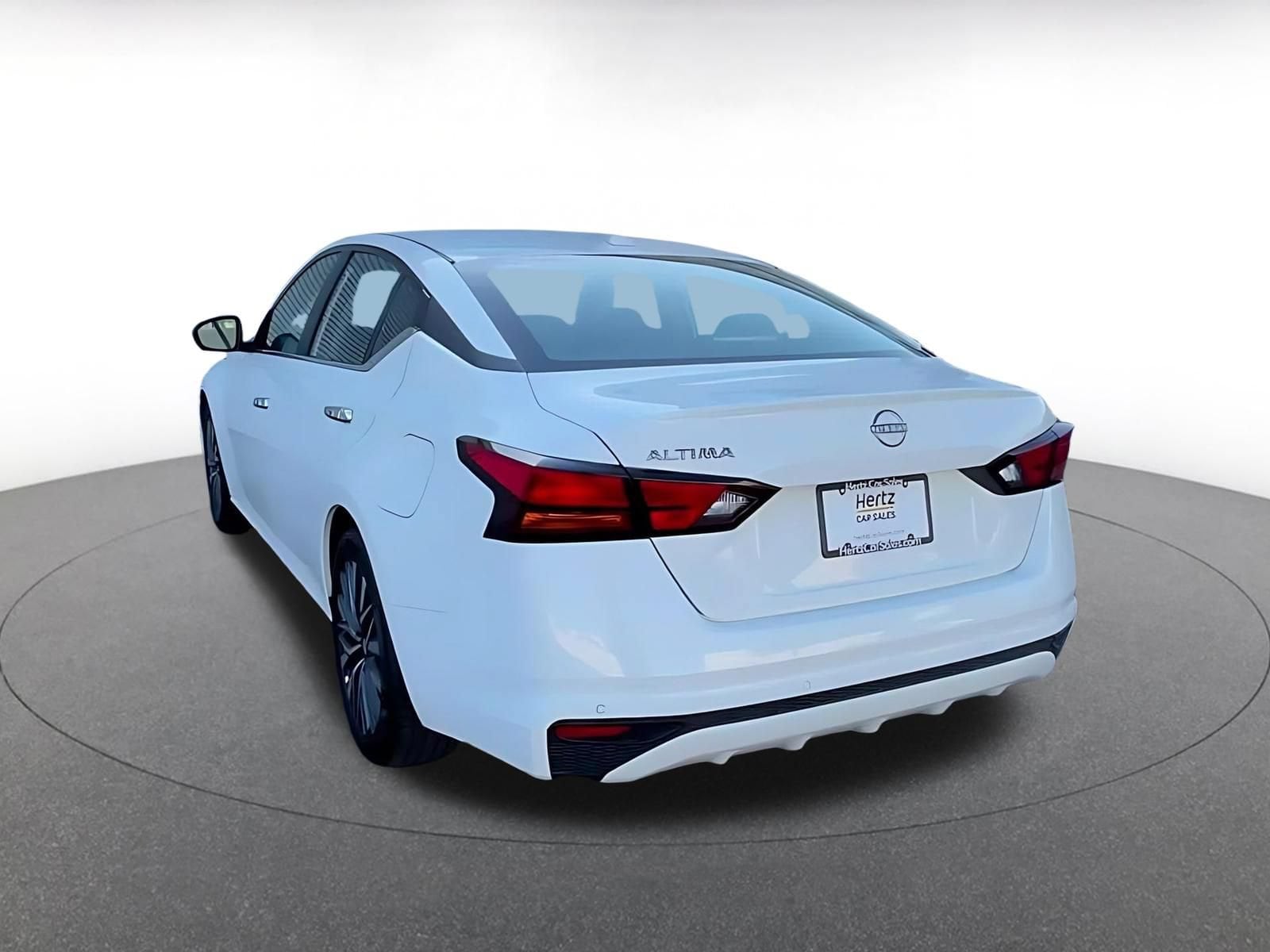 Thumbnail: 2025 Nissan Altima - 11