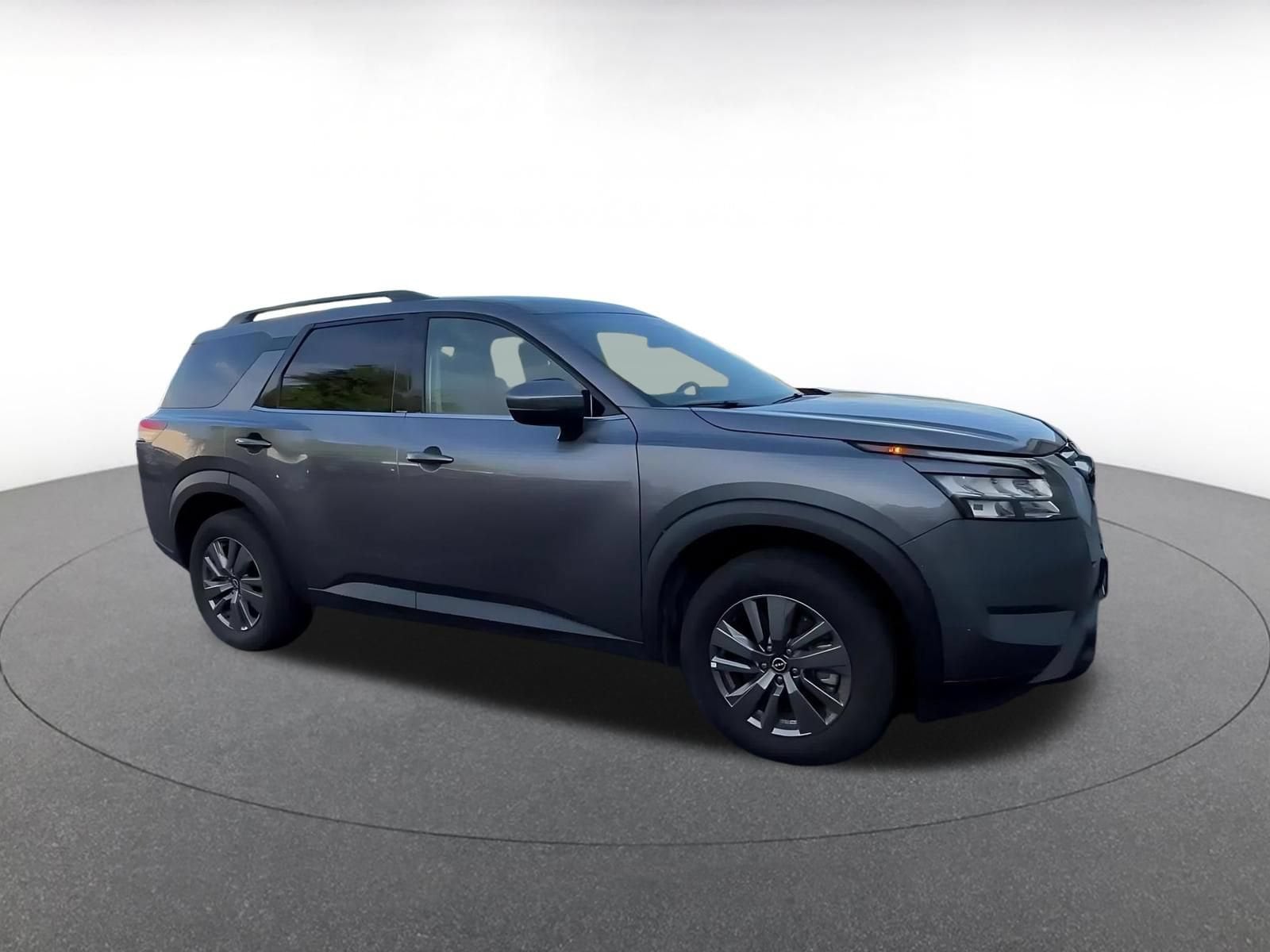 Thumbnail: 2025 Nissan Pathfinder - 2