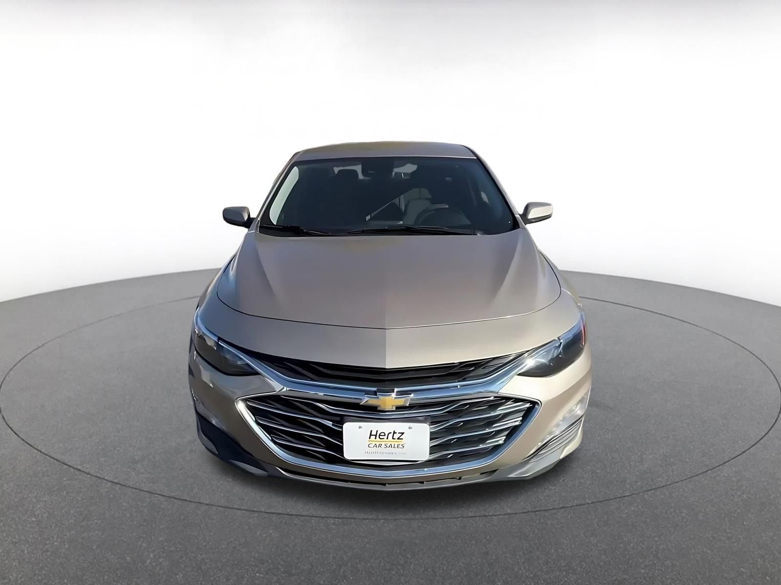 Thumbnail: 2023 Chevrolet Malibu - 4