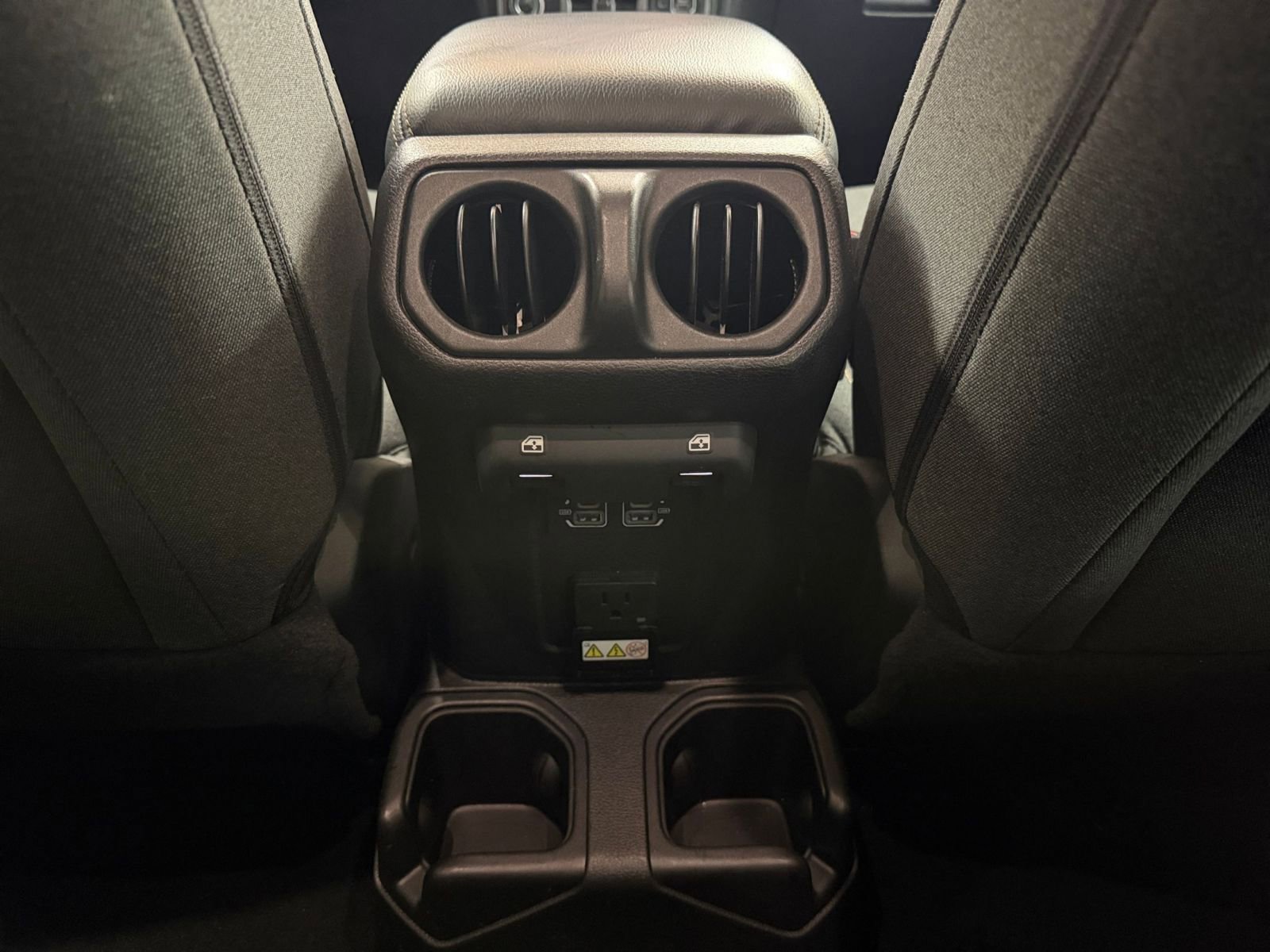 Thumbnail: 2025 Jeep Wrangler - 22