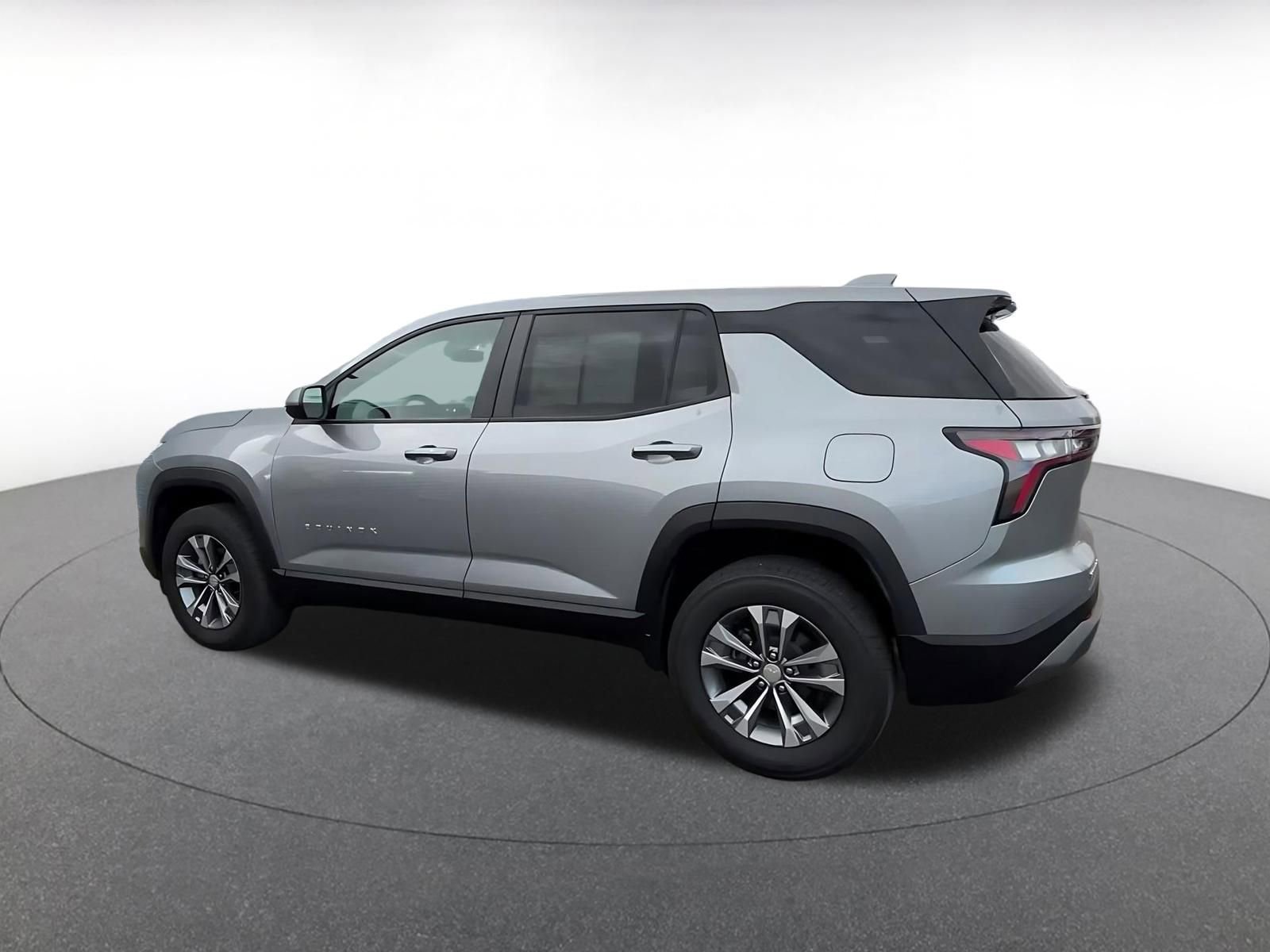 Thumbnail: 2025 Chevrolet Equinox - 10