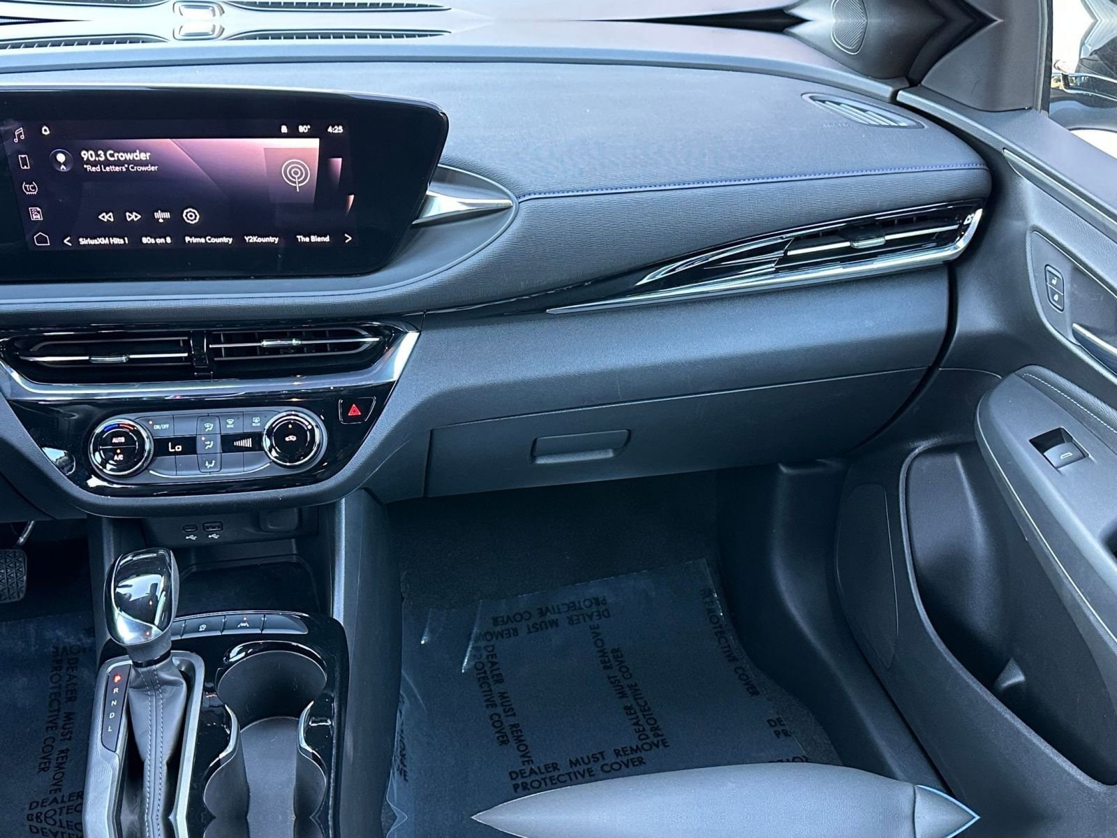 Thumbnail: 2025 Buick Envista - 33