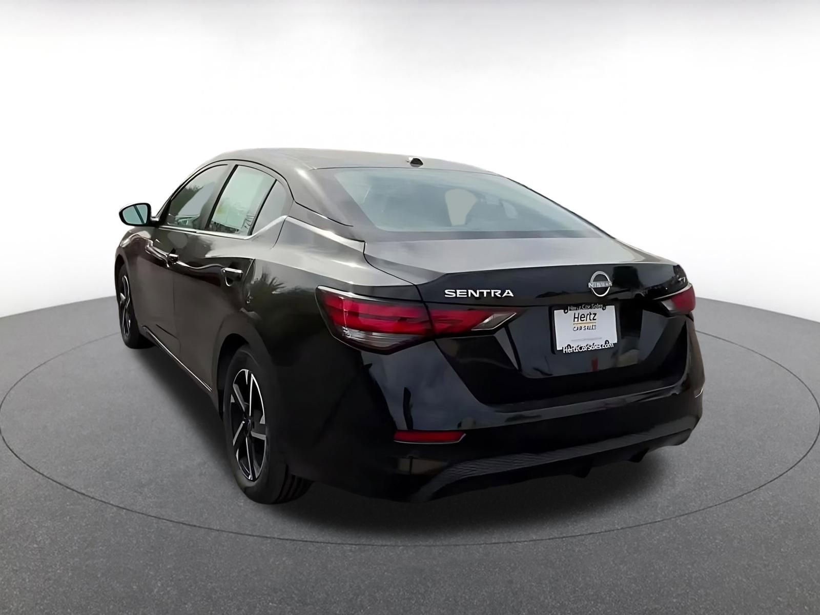 Thumbnail: 2024 Nissan Sentra - 11