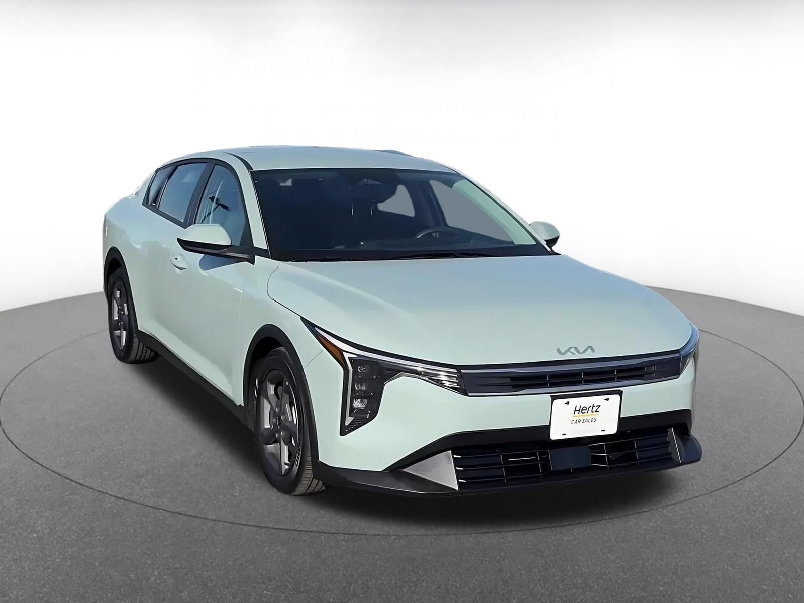 Thumbnail: 2026 Kia K4 - 3