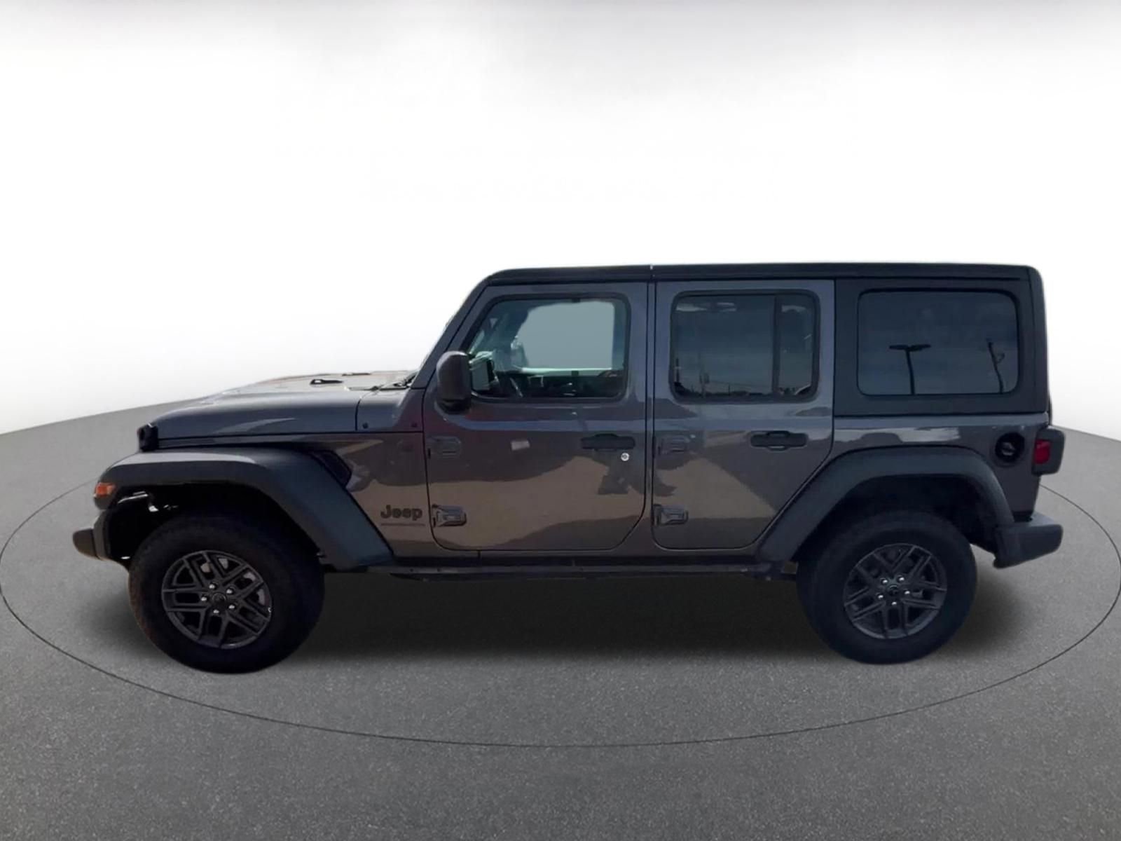 Thumbnail: 2025 Jeep Wrangler - 8