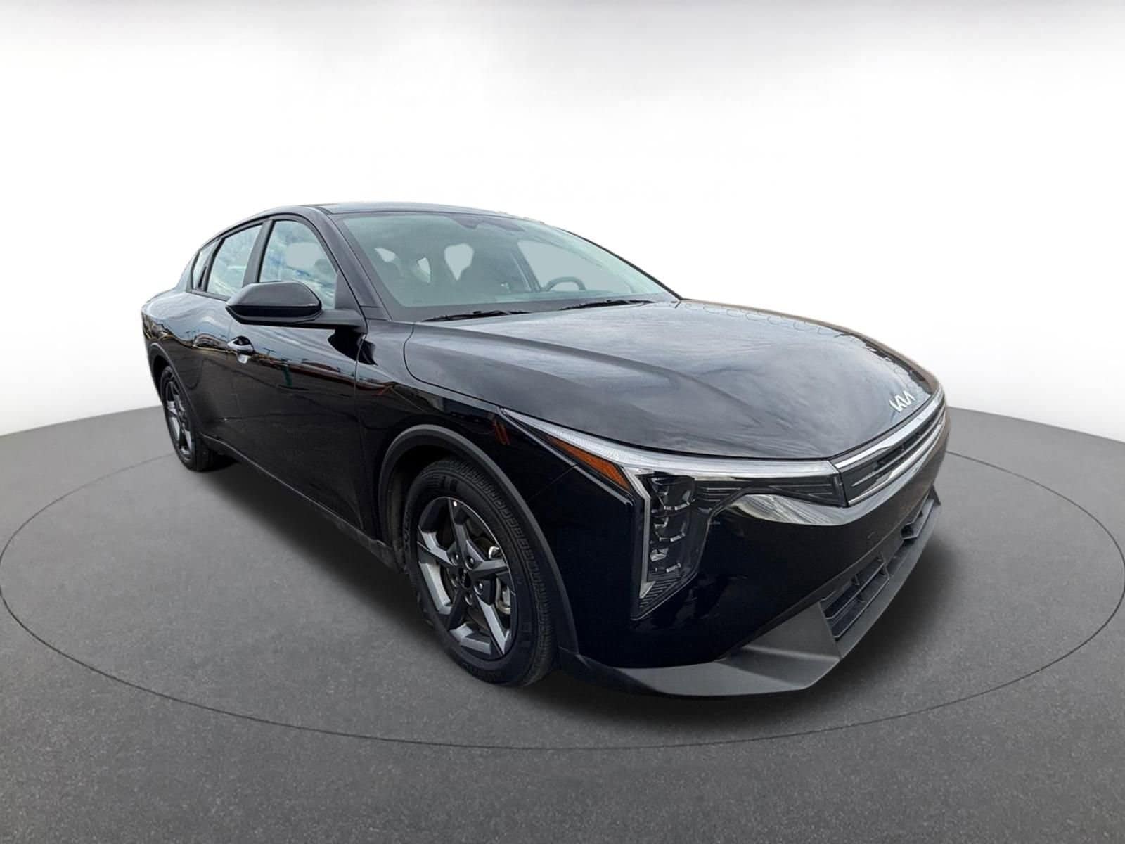 Thumbnail: 2025 Kia K4 - 1