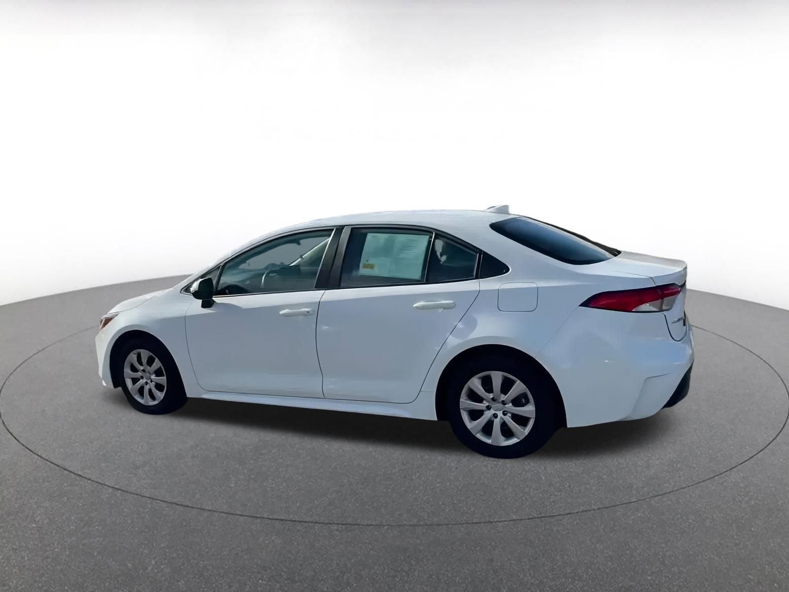 Thumbnail: 2025 Toyota Corolla - 10