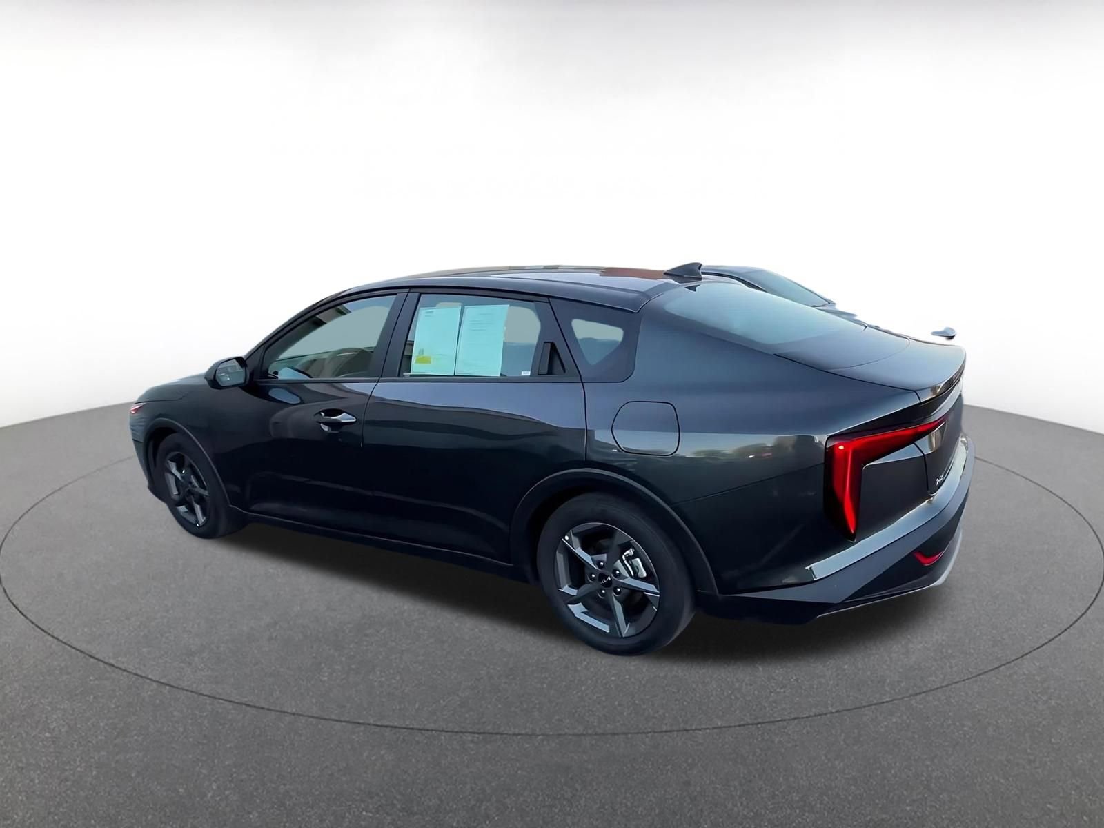 Thumbnail: 2025 Kia K4 - 9