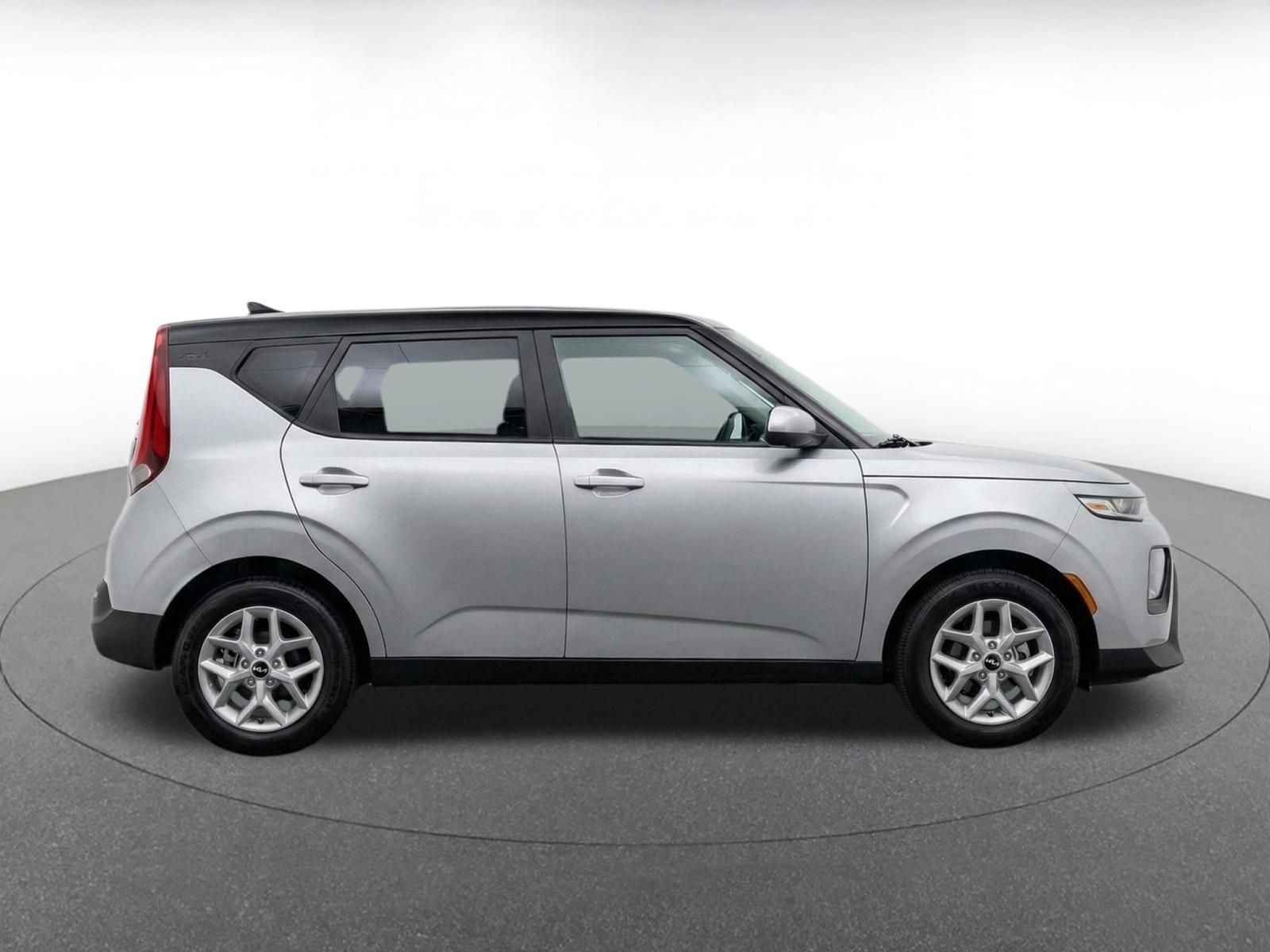 Thumbnail: 2025 Kia Soul - 9